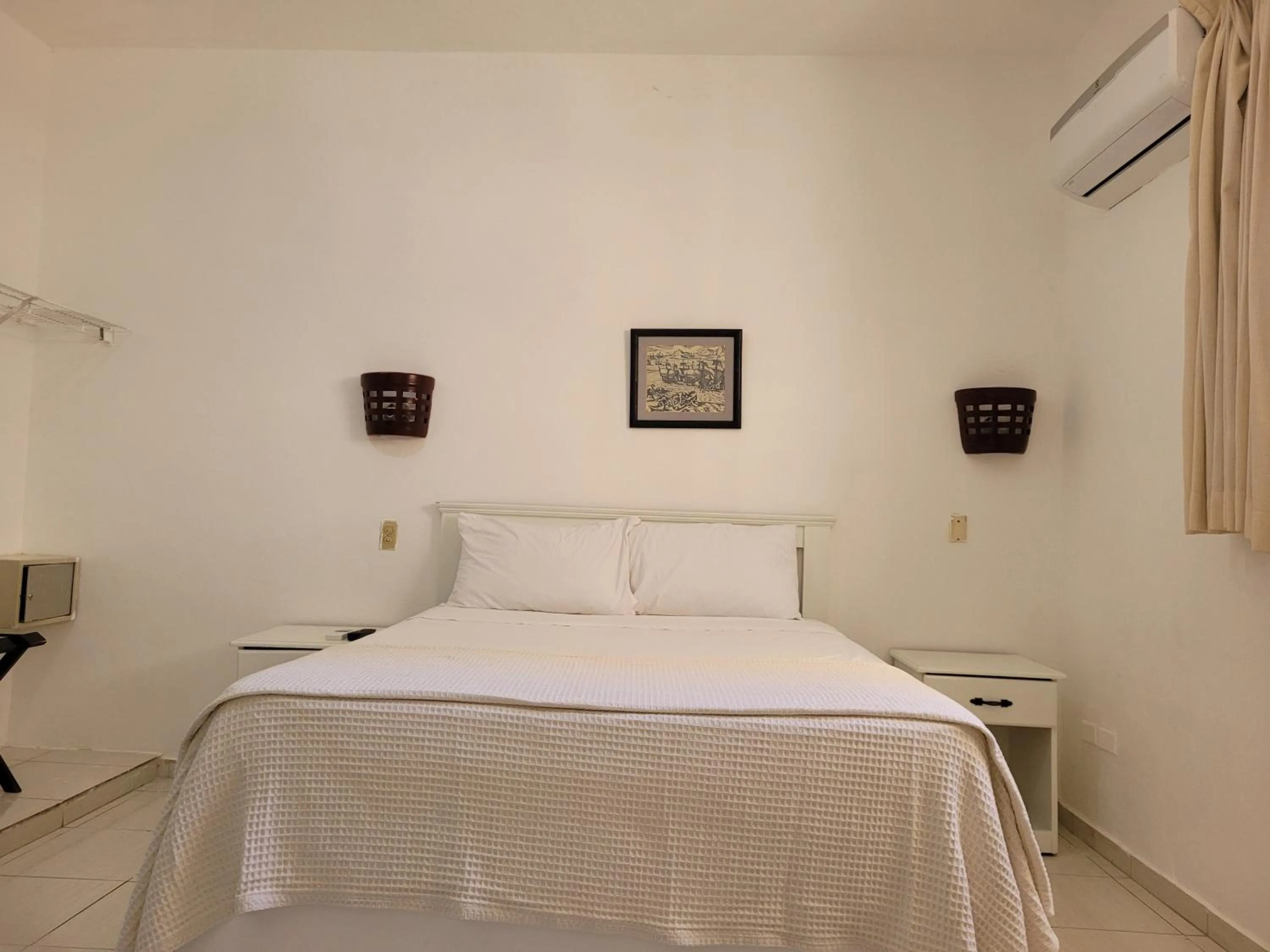 Bedroom, Bed in Drake Bolivar Santo Domingo