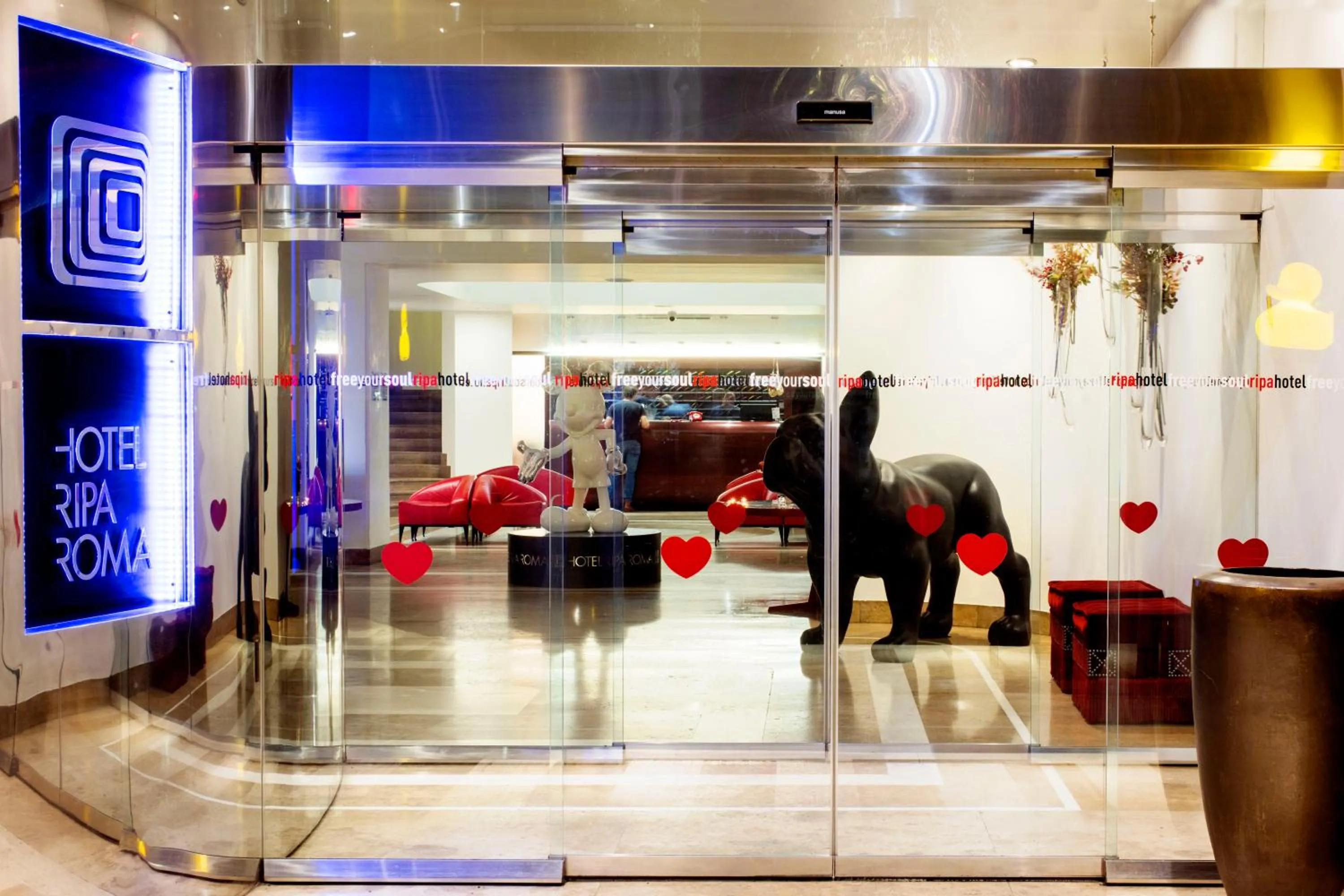 Facade/entrance in Hotel Ripa Roma