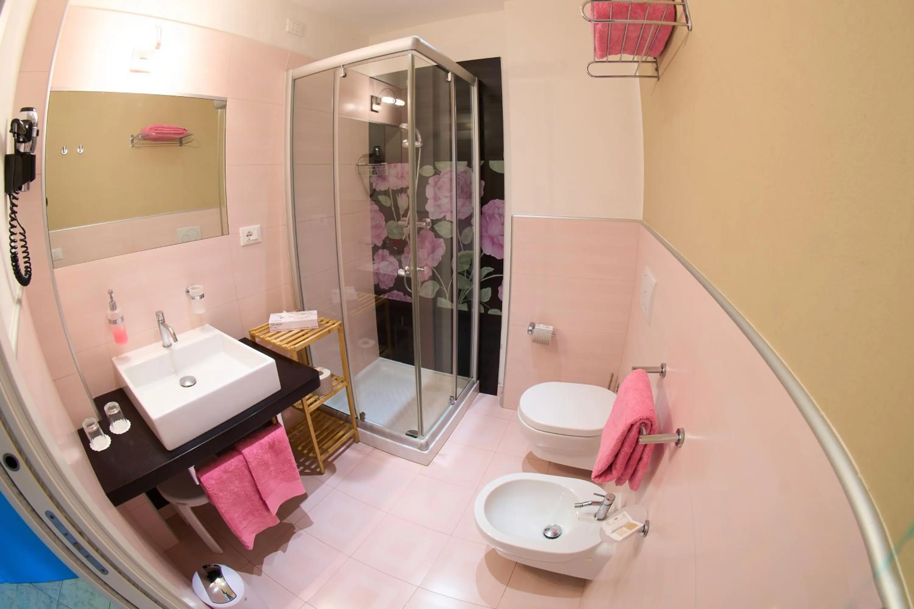 Bathroom in Hotel Viña del Mar Pineta