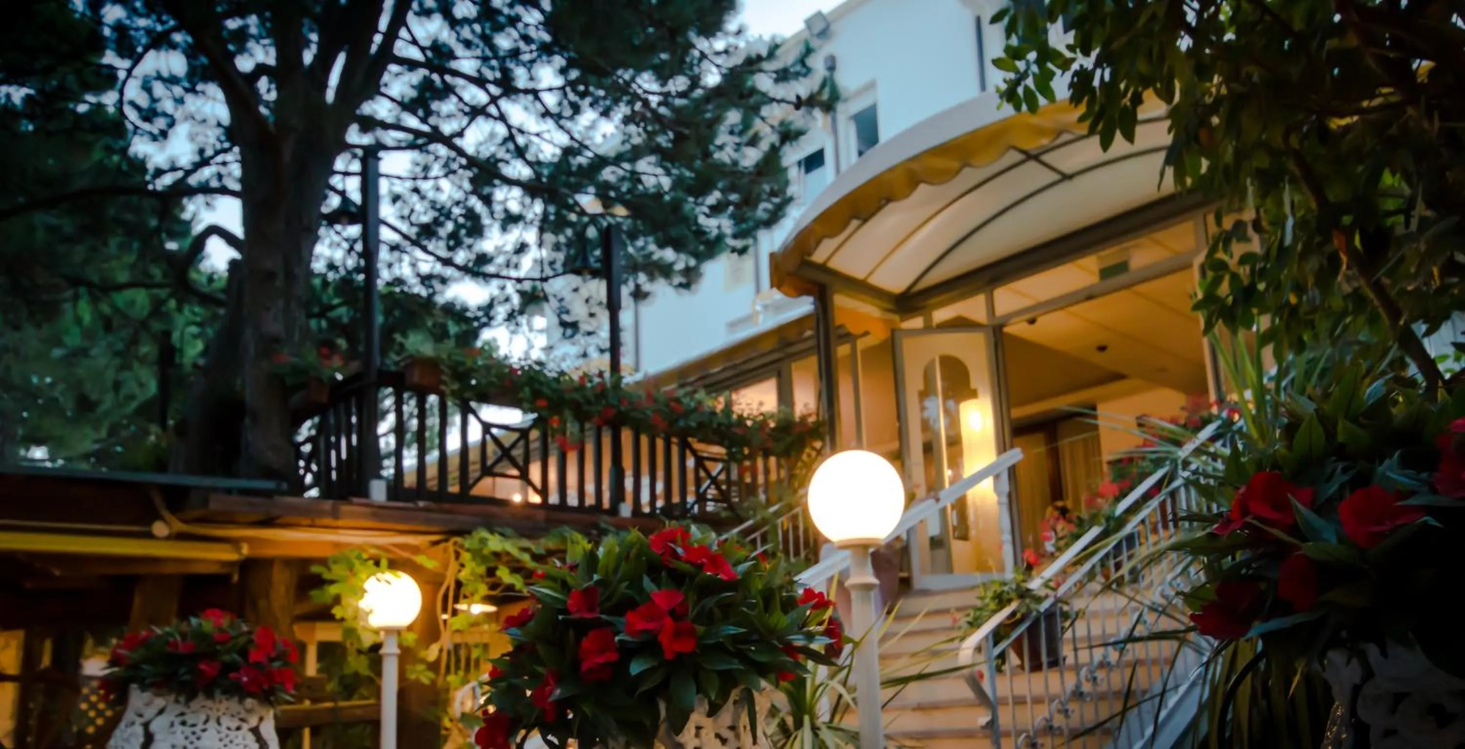 Property building in Hotel Viña del Mar Pineta