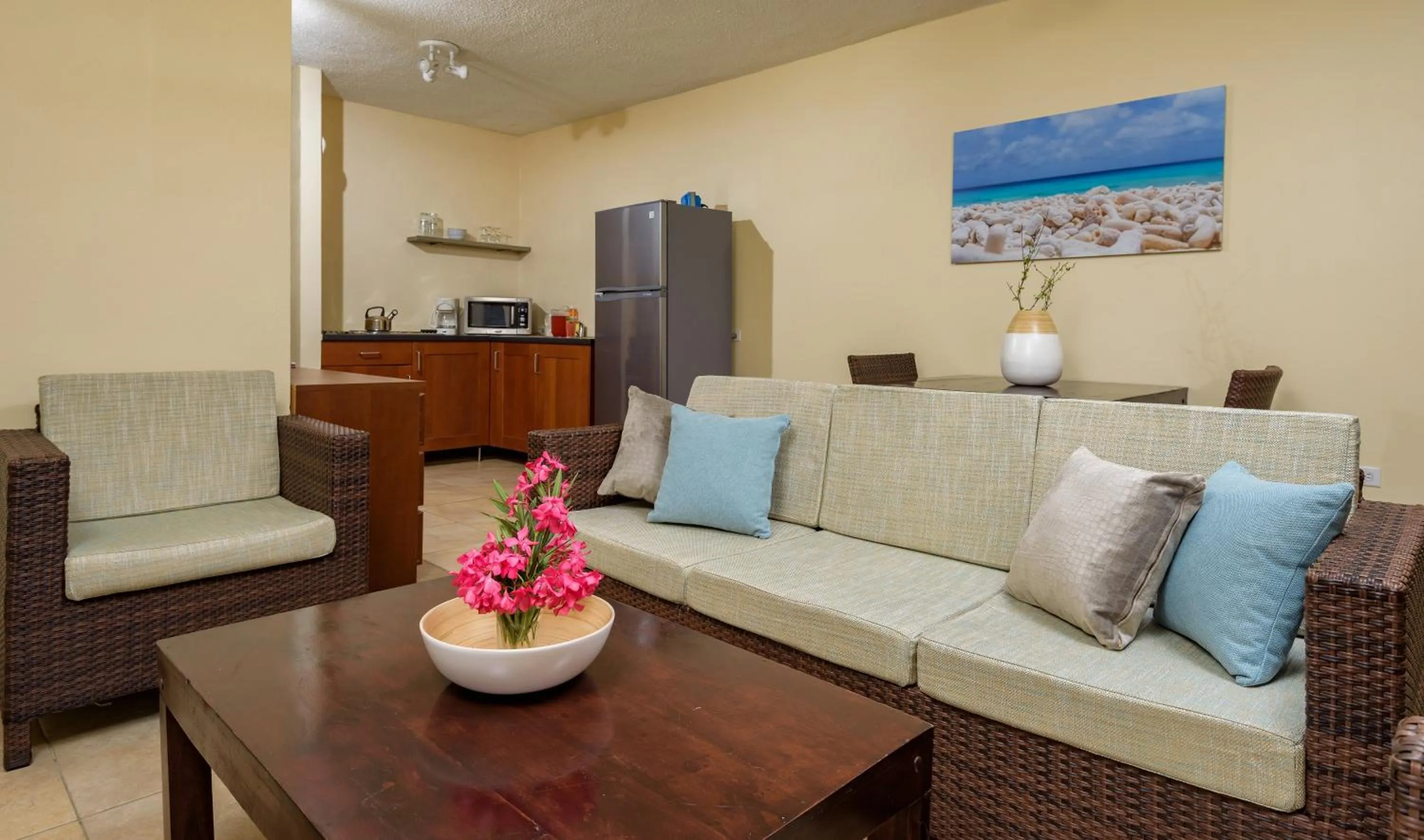 Coffee/tea facilities in Buddy Dive Resort