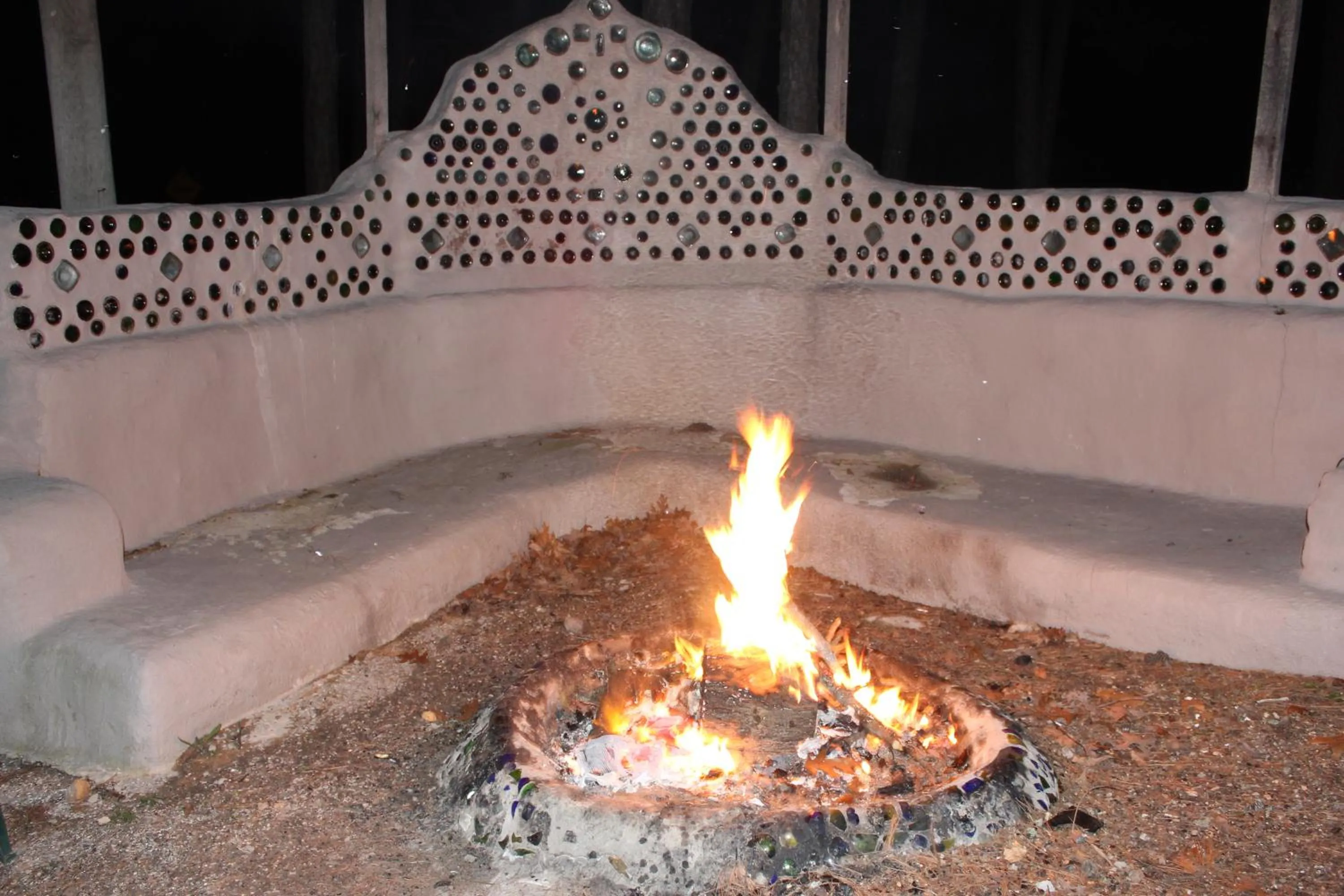 Area and facilities in Brydan Suites