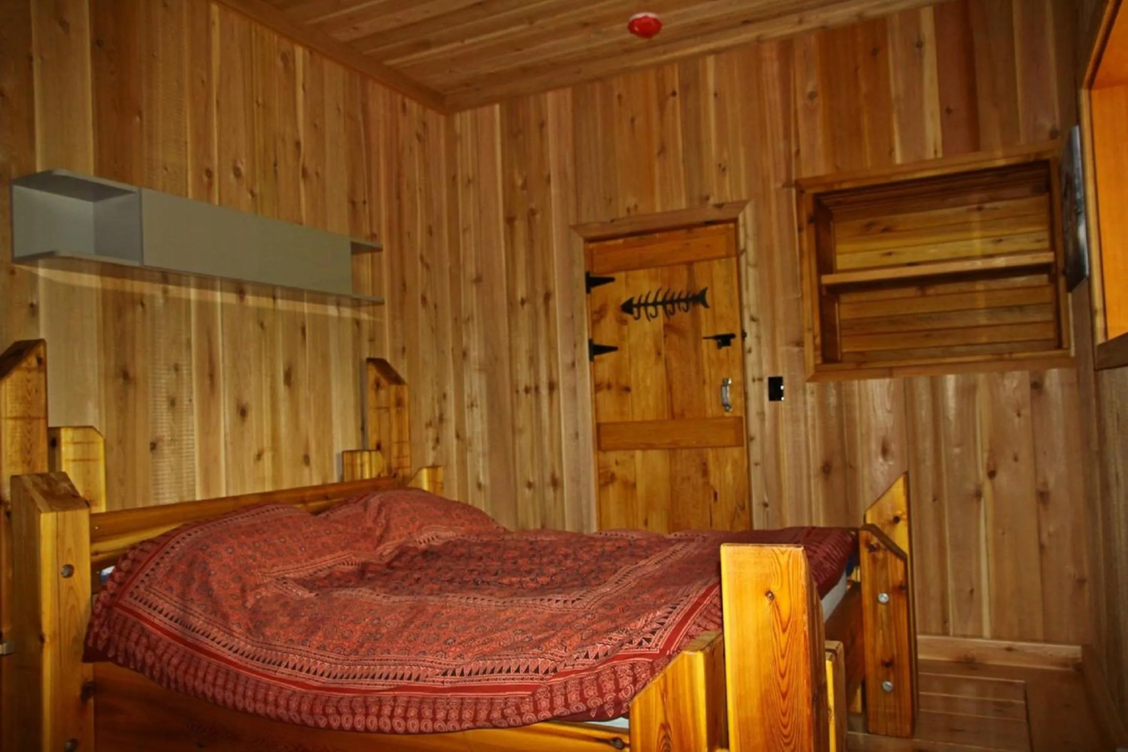 Bedroom, Bed in LDR Lodge - Last Dollar Ranch