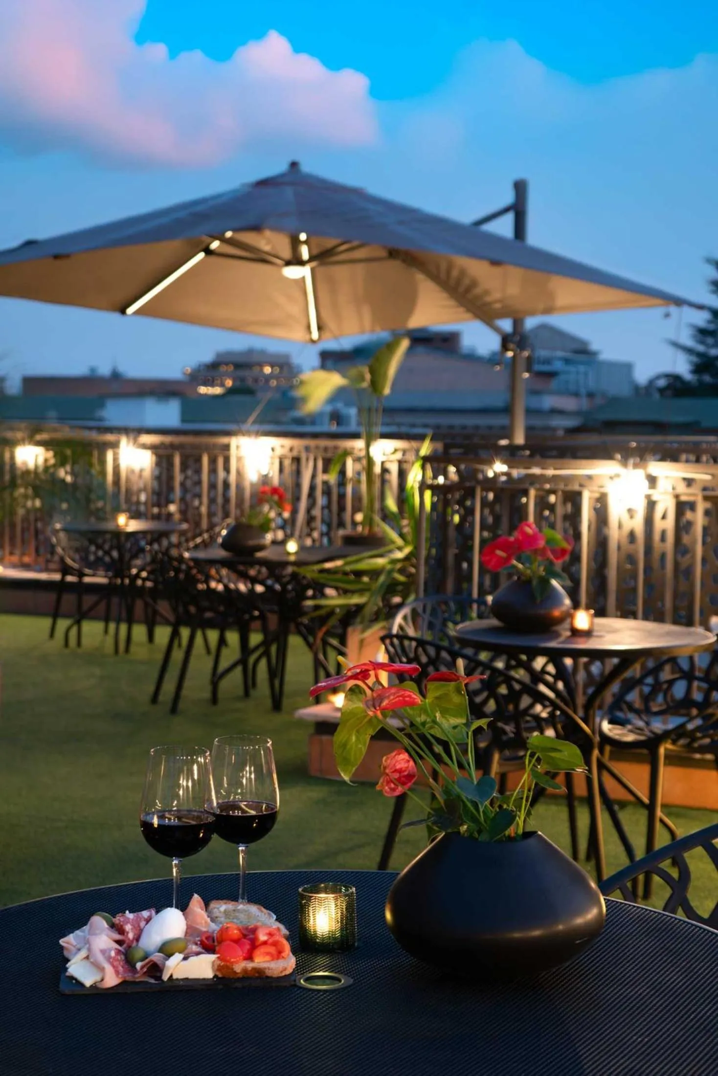 Balcony/Terrace in Best Western Hotel Globus