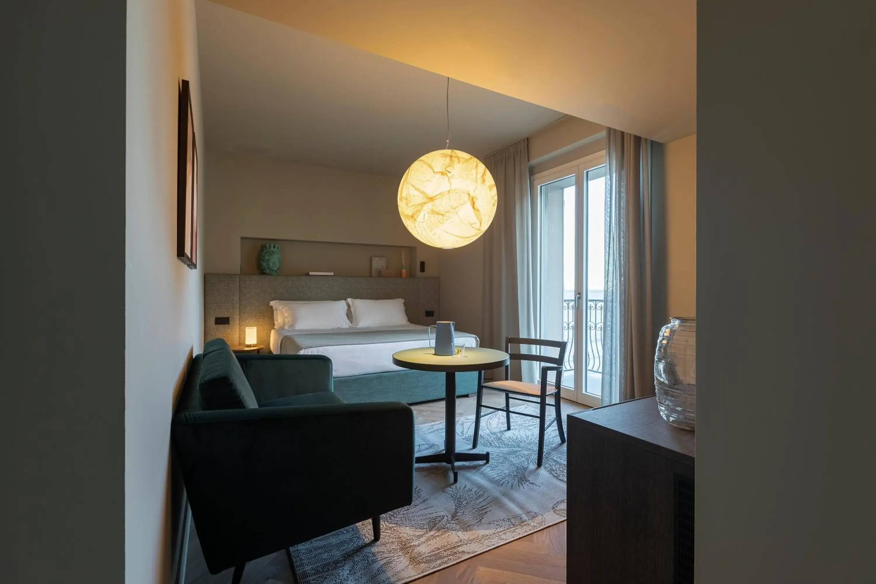 Double Room with Balcony and Sea View in Hotel Windsor Double Room with Balcony and Sea View in Hotel Windsor