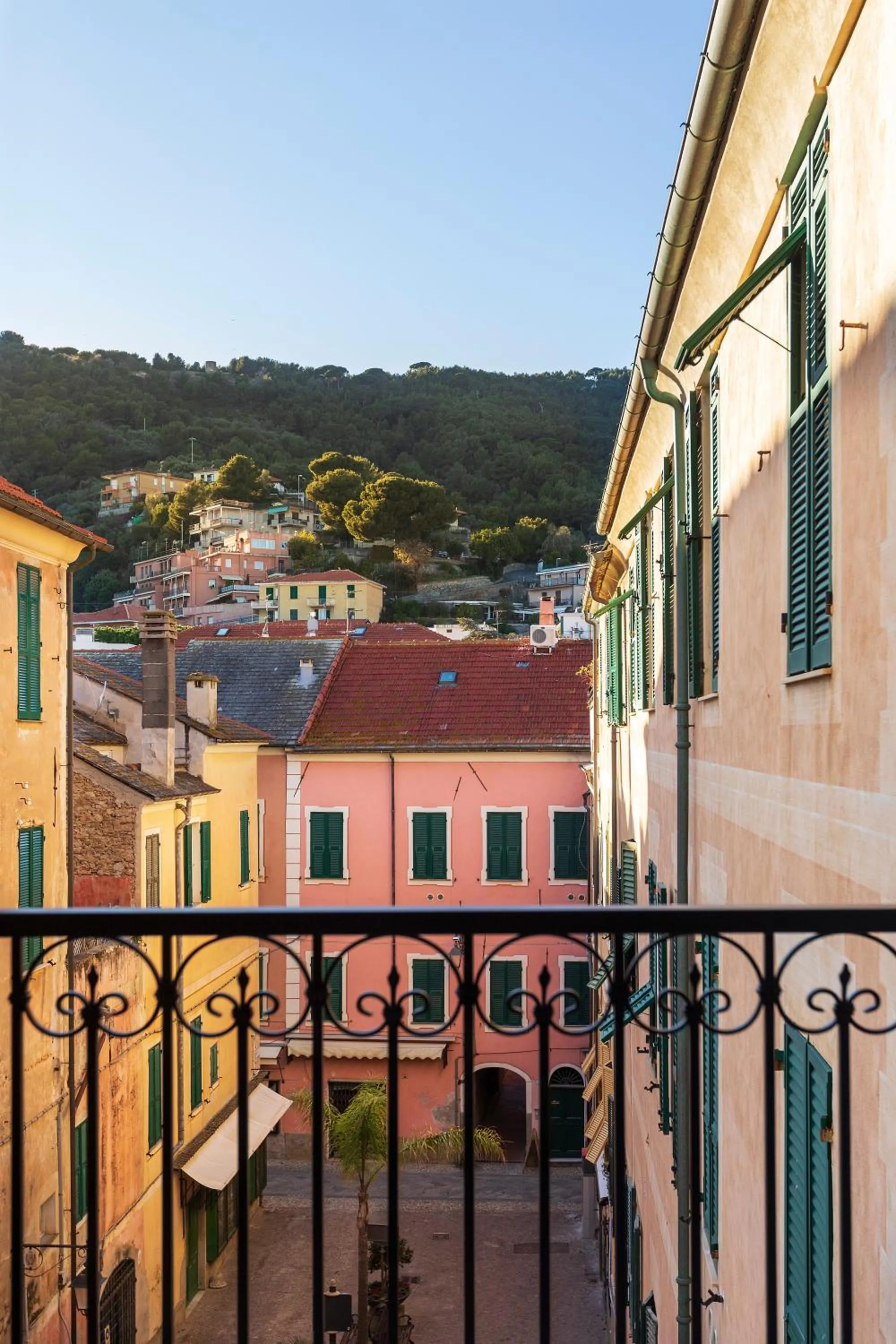 Neighbourhood in Hotel Windsor