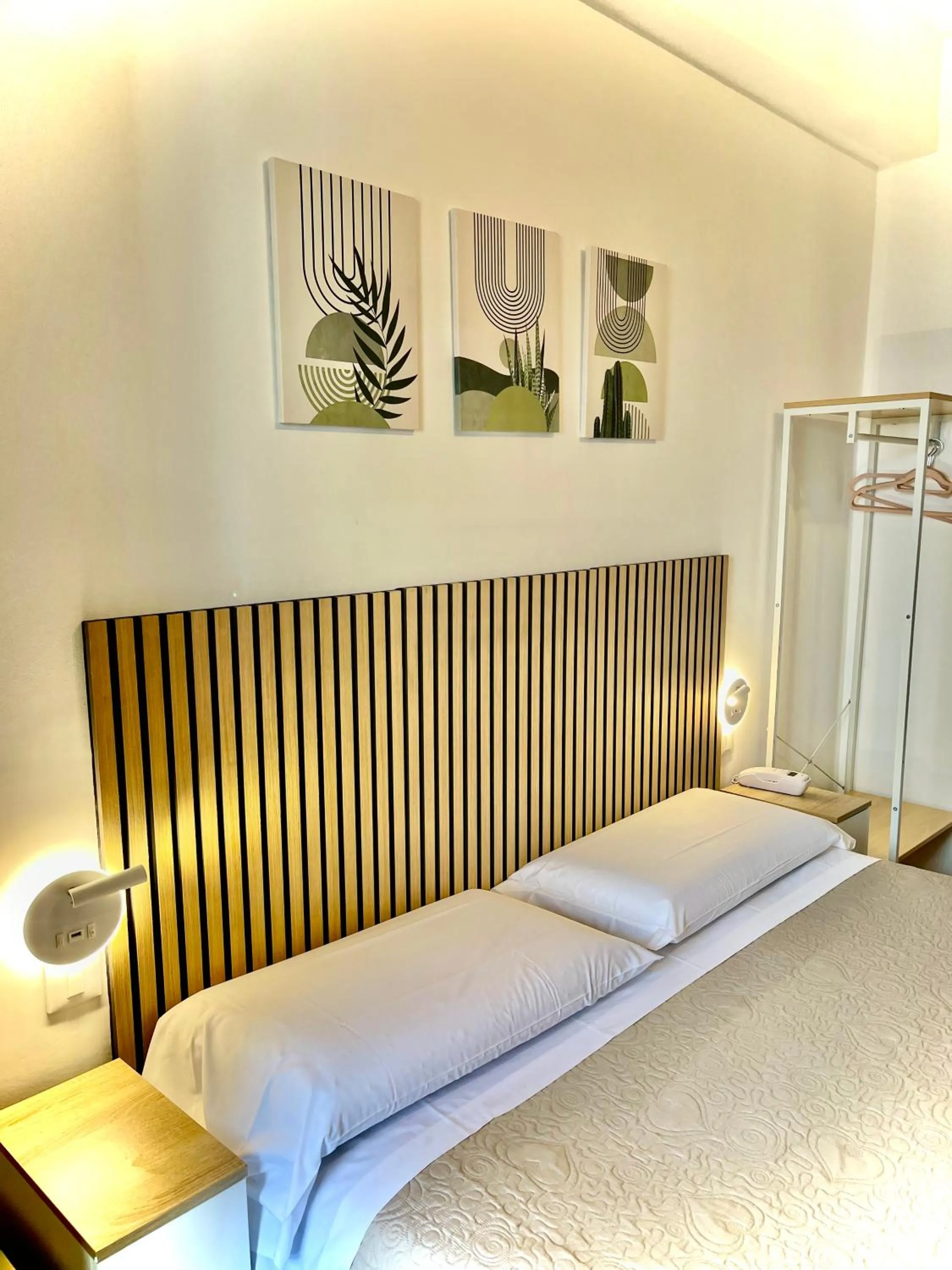 Bed in Hotel S. Ercolano