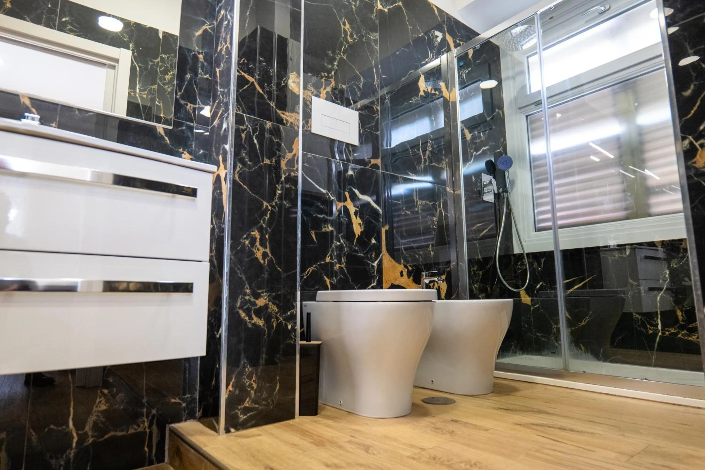 Shower in Dalmazia 33