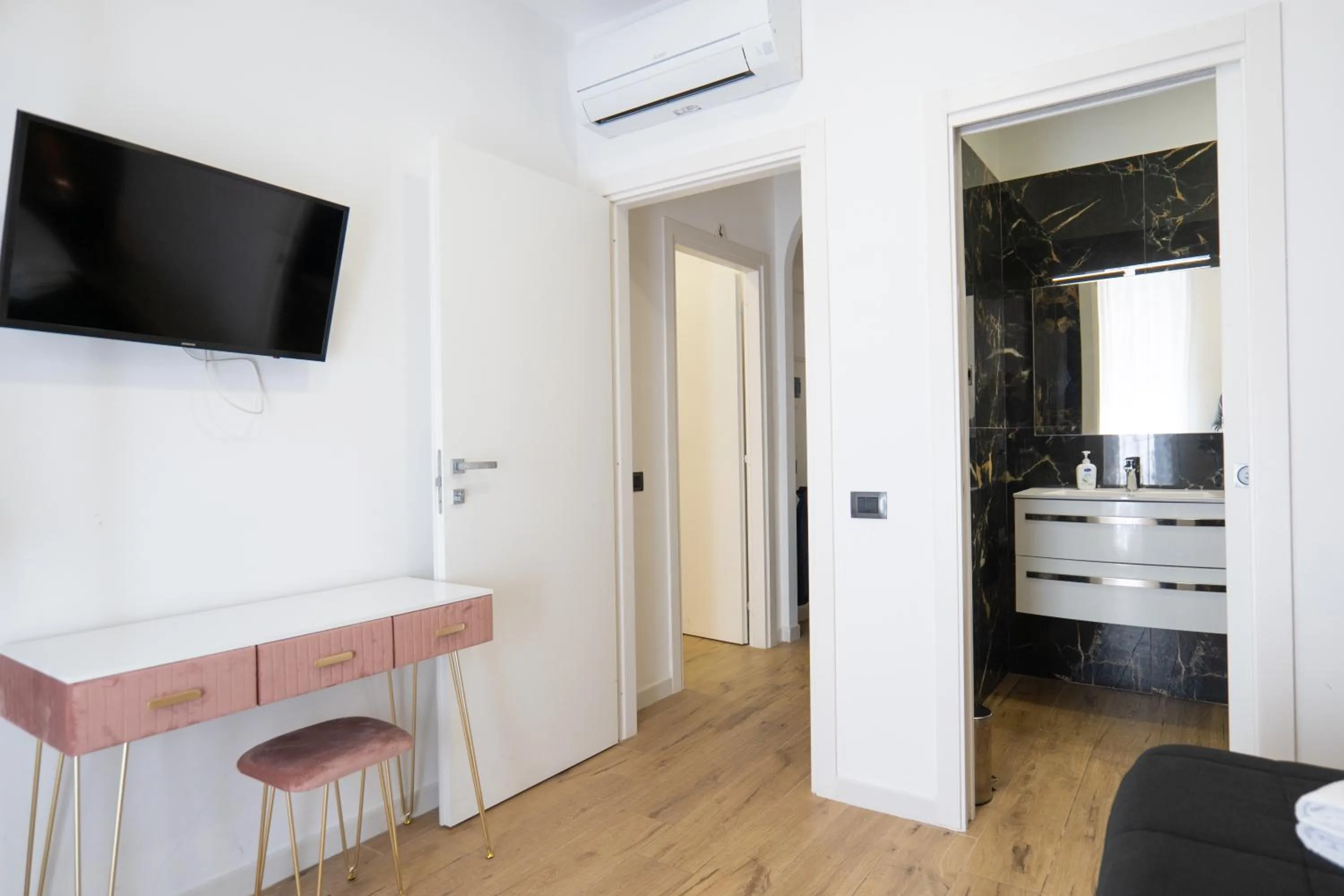 TV and multimedia in Dalmazia 33