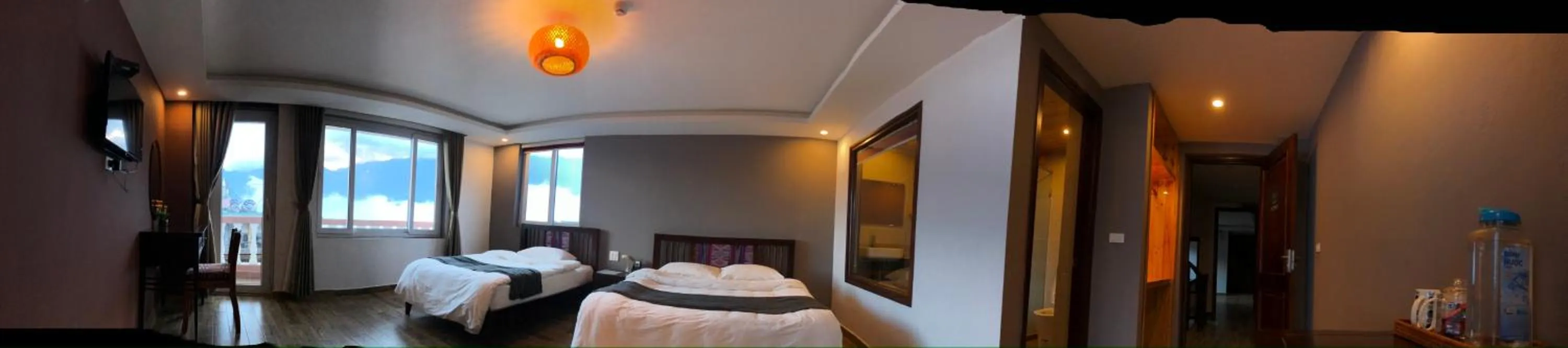 Bed in Cat Cat View Hotel