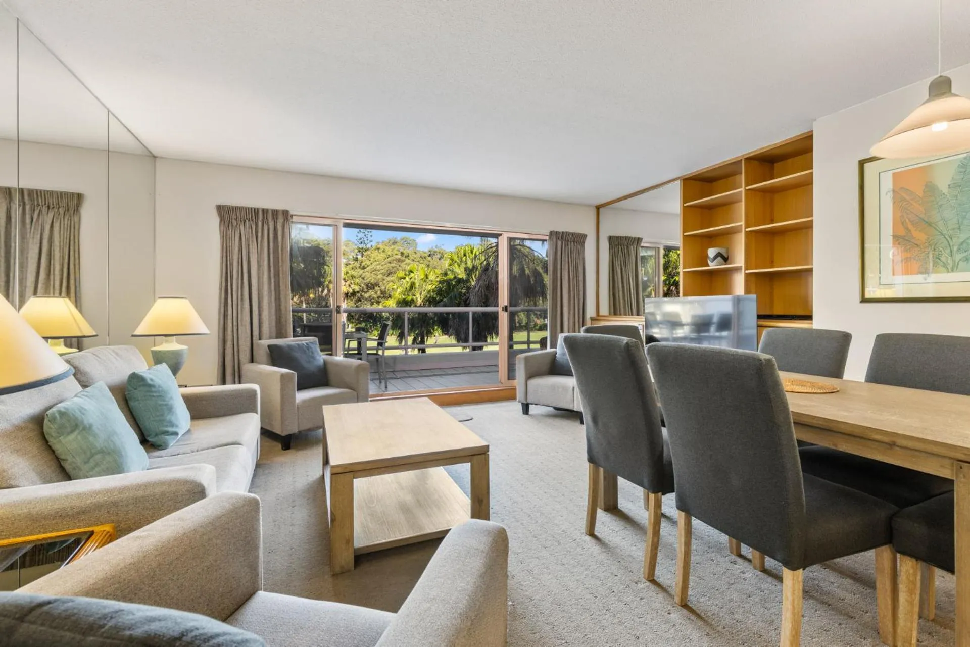 Living room in Charlesworth Bay Beach Resort