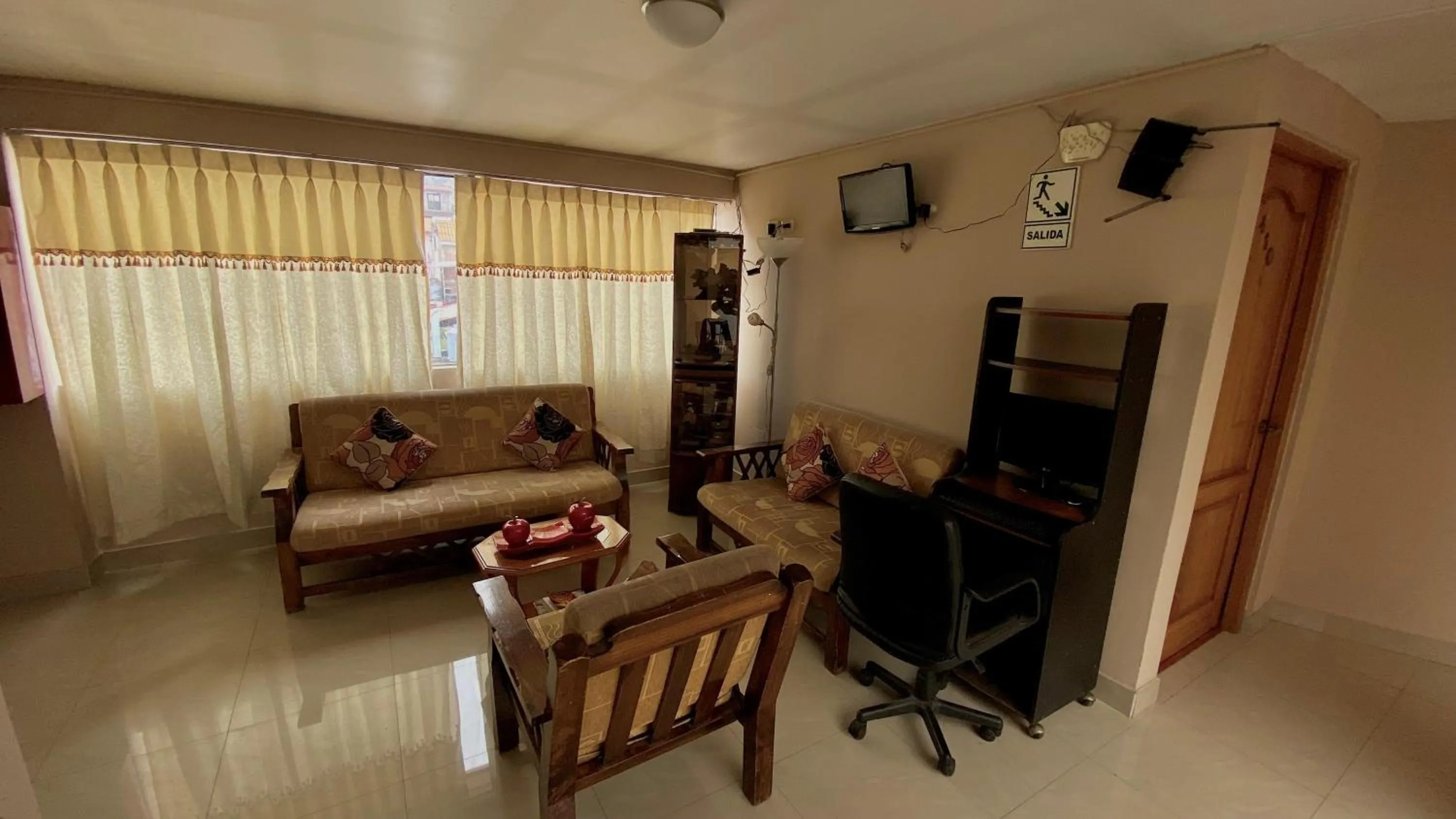 Seating area in Casona Plaza Hotel Centro