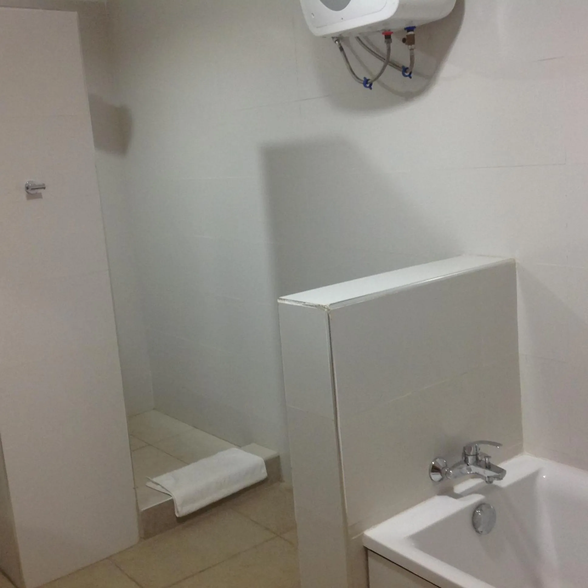 Bathroom in Adis Hotels Prime