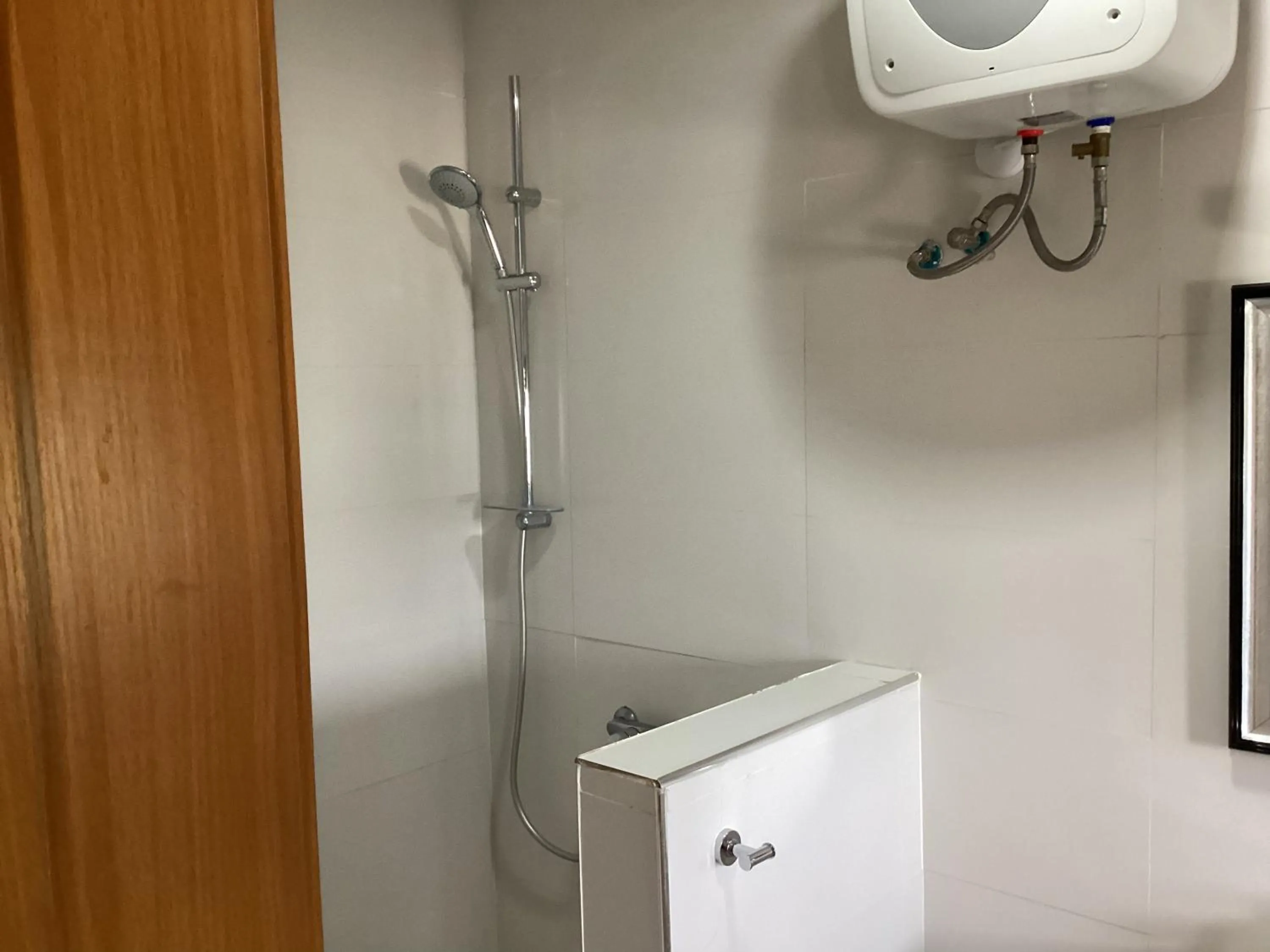 Toilet in Adis Hotels Prime