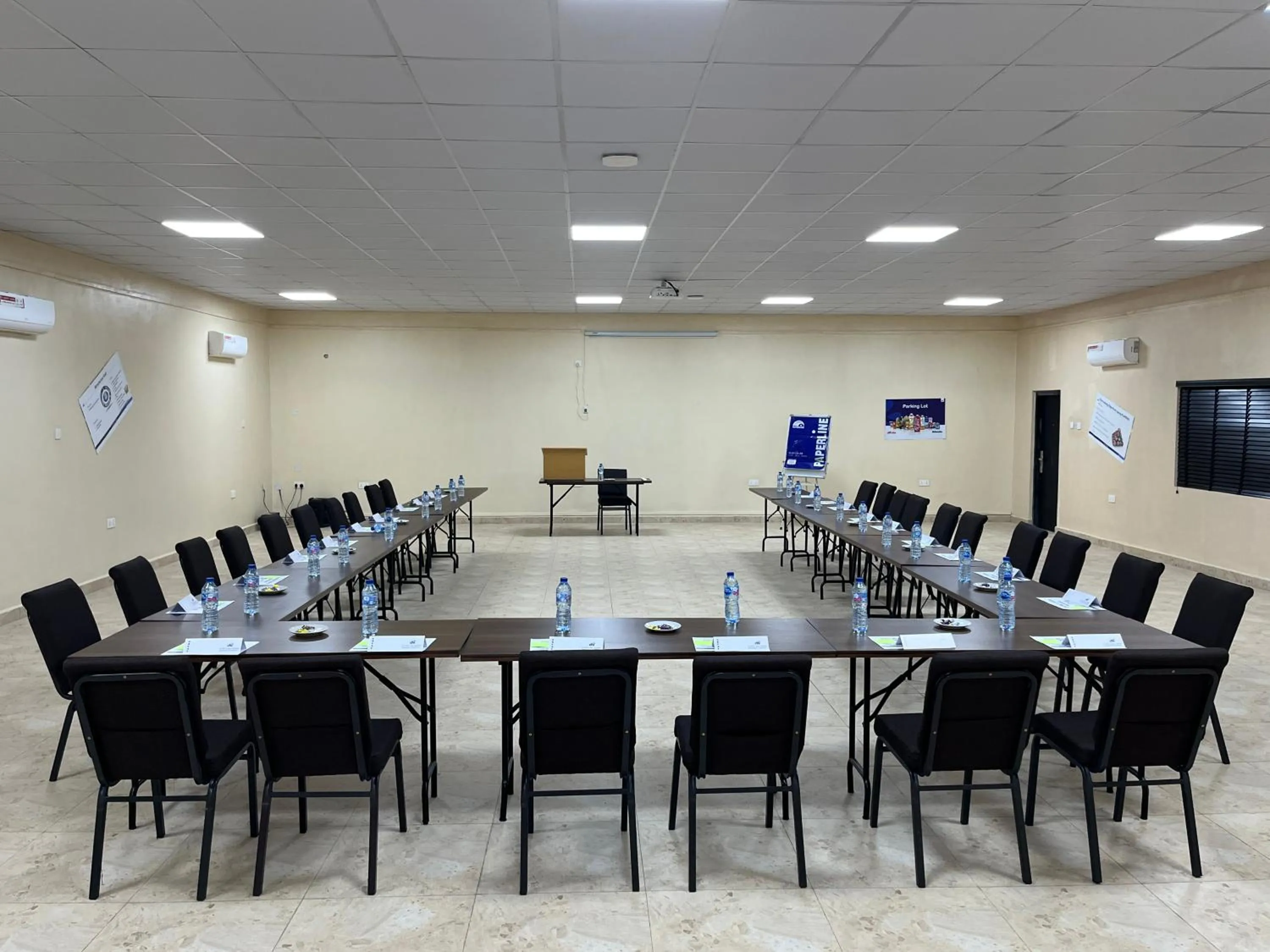 Meeting/conference room in Adis Hotels Prime