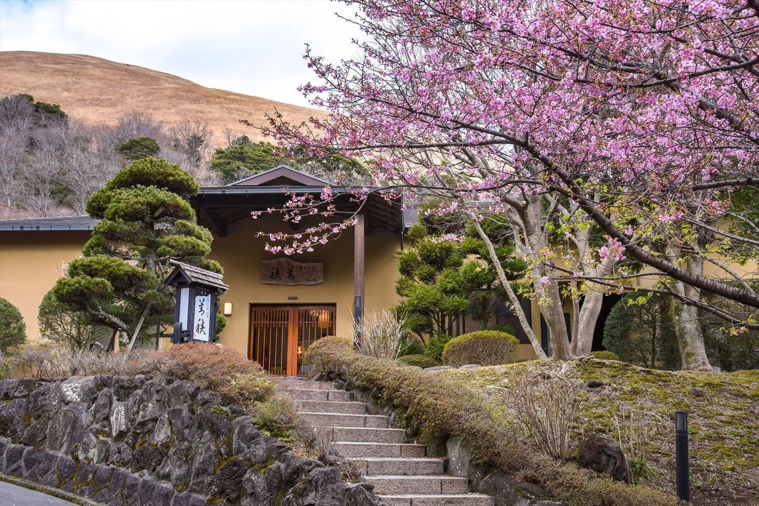 Property building in Hanare Yado Yosizumi