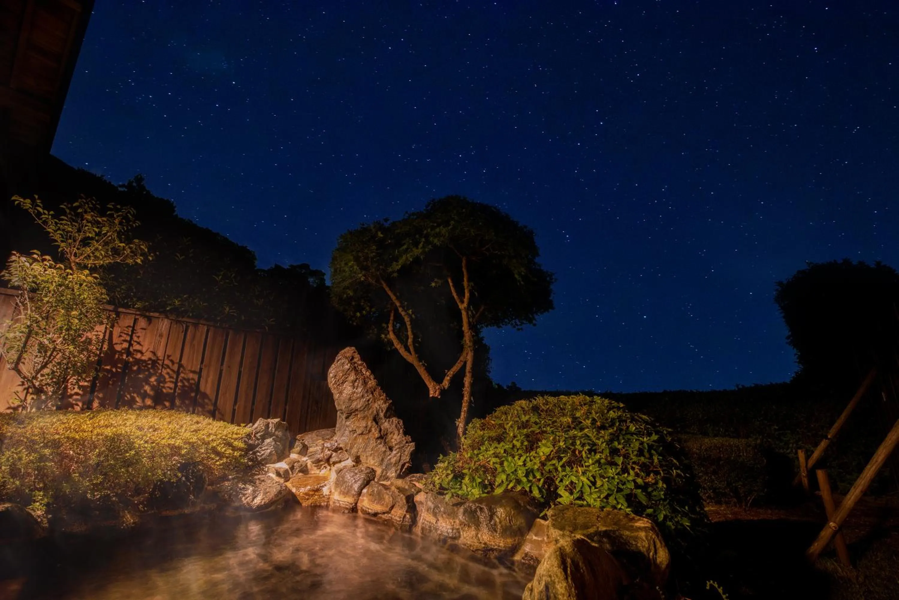 Night in Hanare Yado Yosizumi