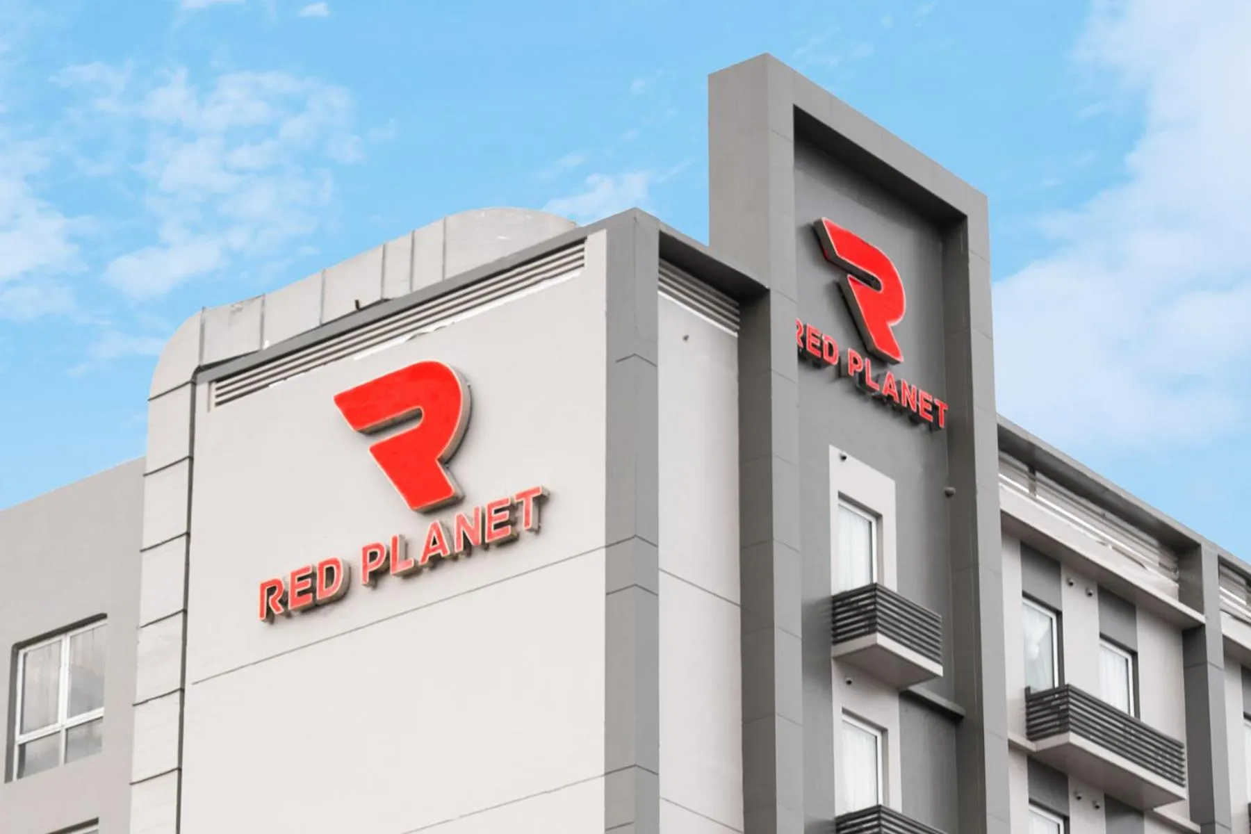 Property building in Red Planet Davao