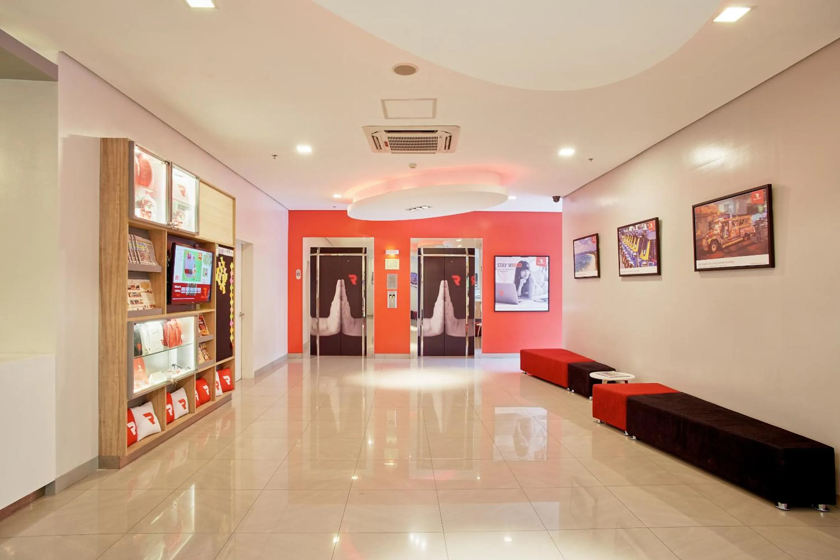 Lobby or reception in Red Planet Ortigas