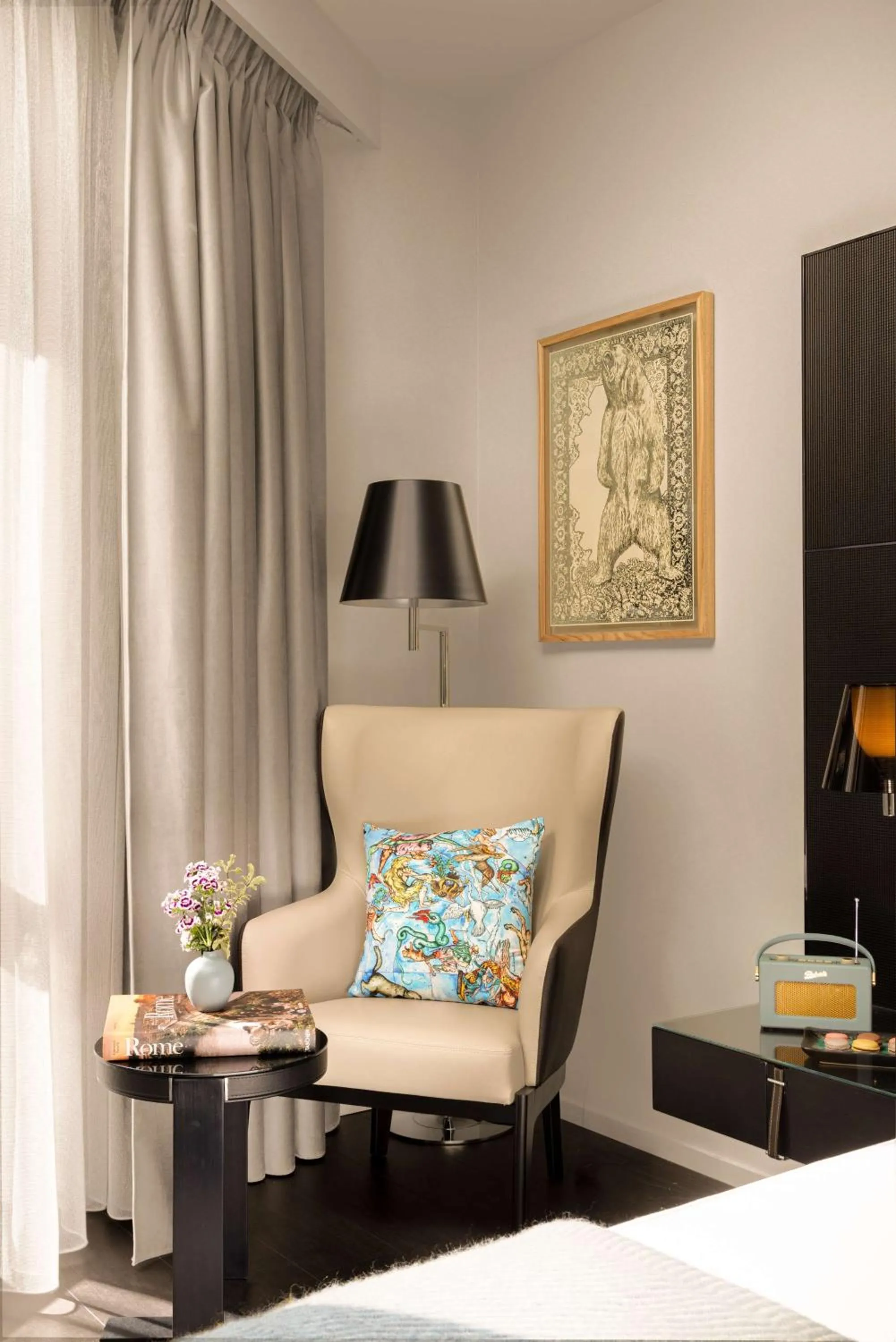 Bedroom, Bed in art'otel Rome Piazza Sallustio, Powered by Radisson Hotels