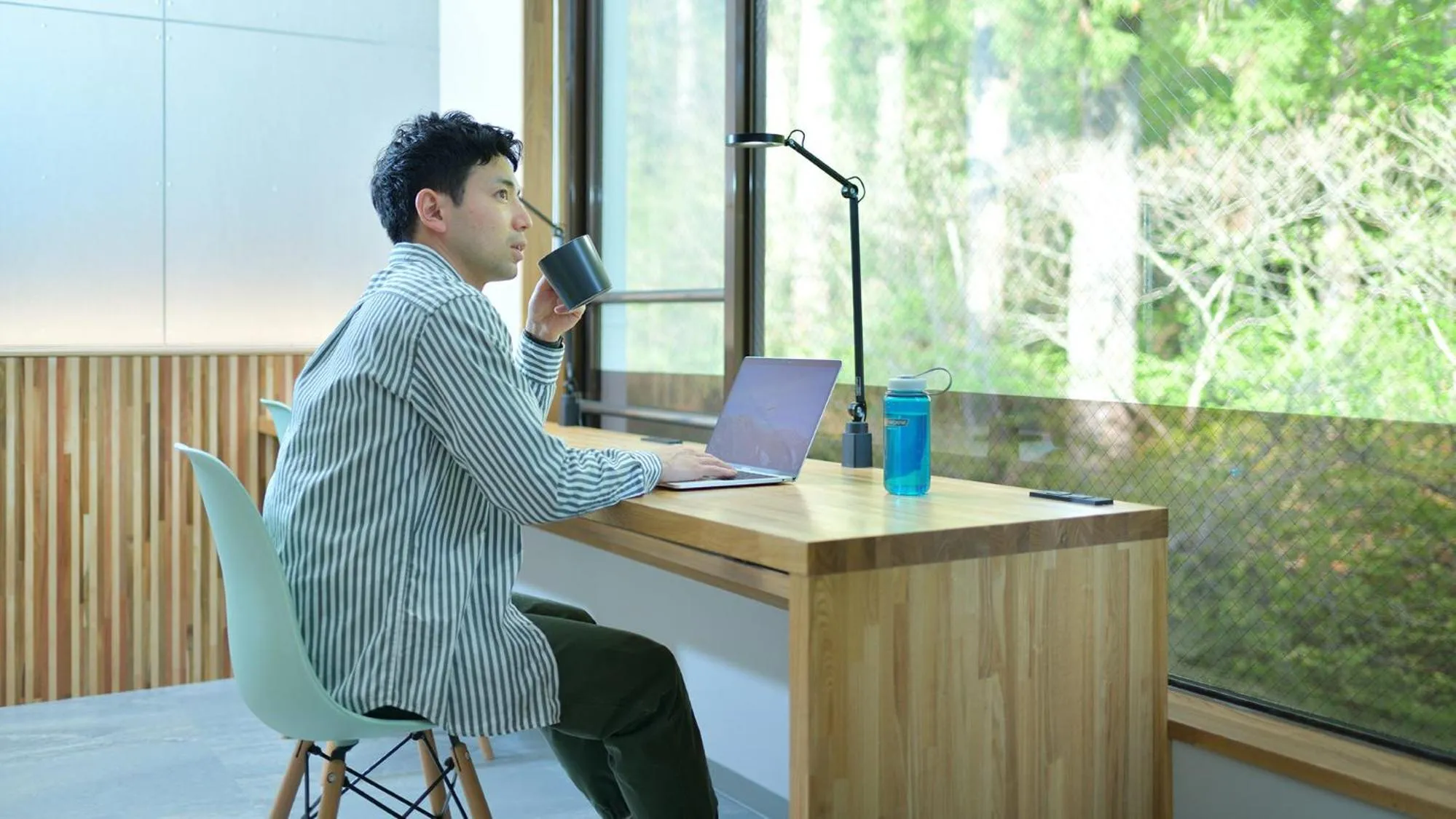 People in Shin Toji Hotel Lulud