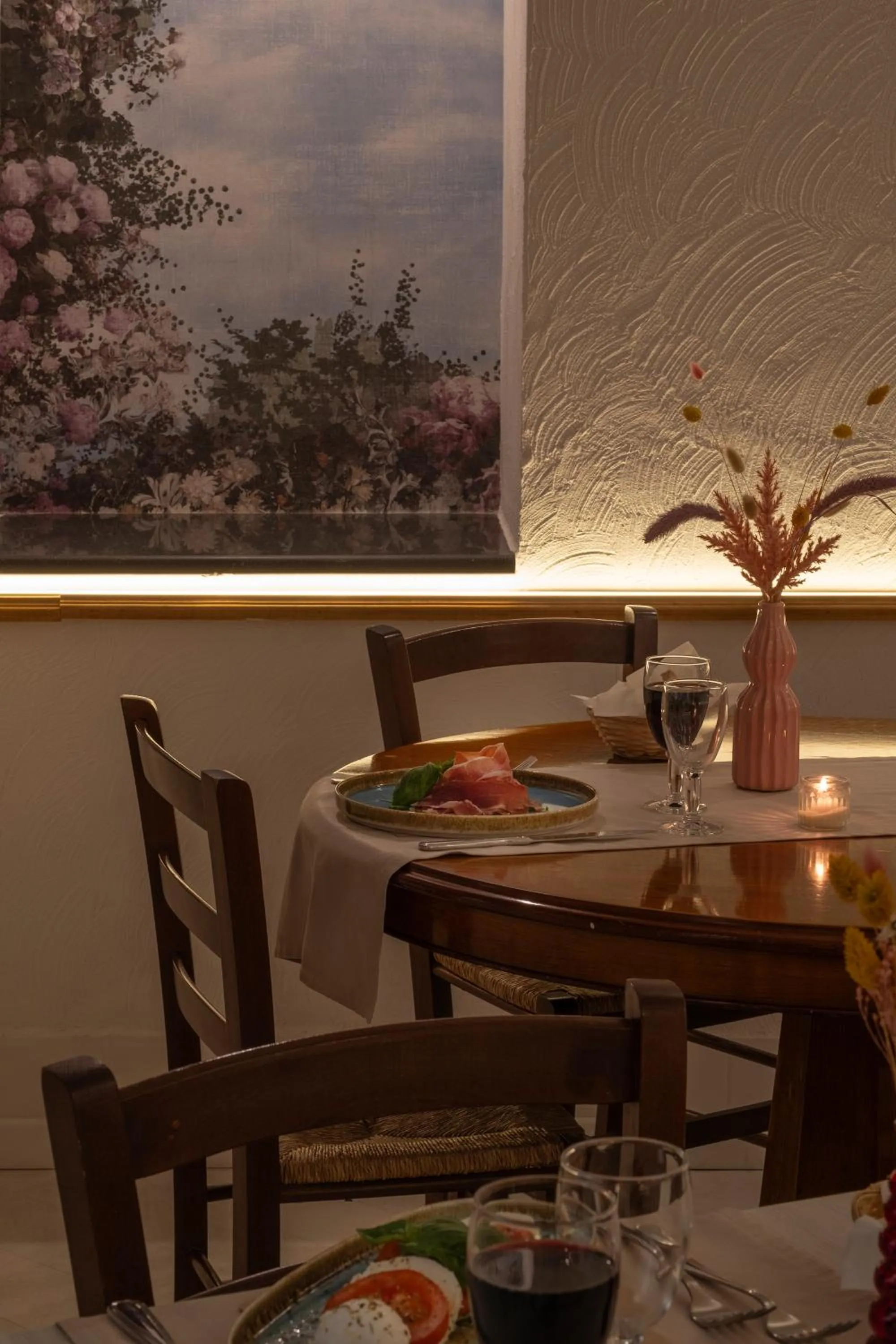 Restaurant/places to eat in Grand Hotel Europa & Restaurant