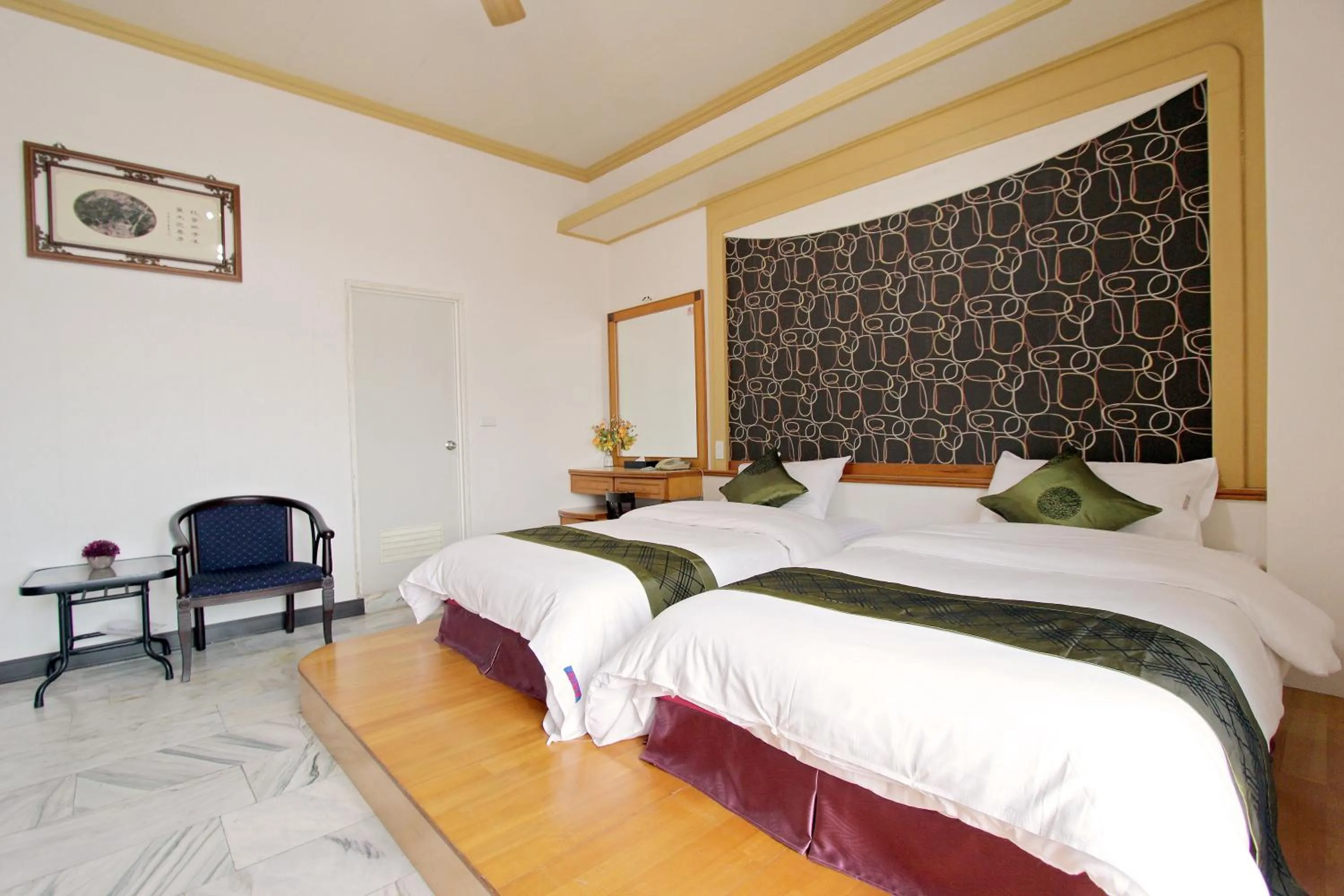 Bedroom, Bed in Tau Tau Chu Hotel