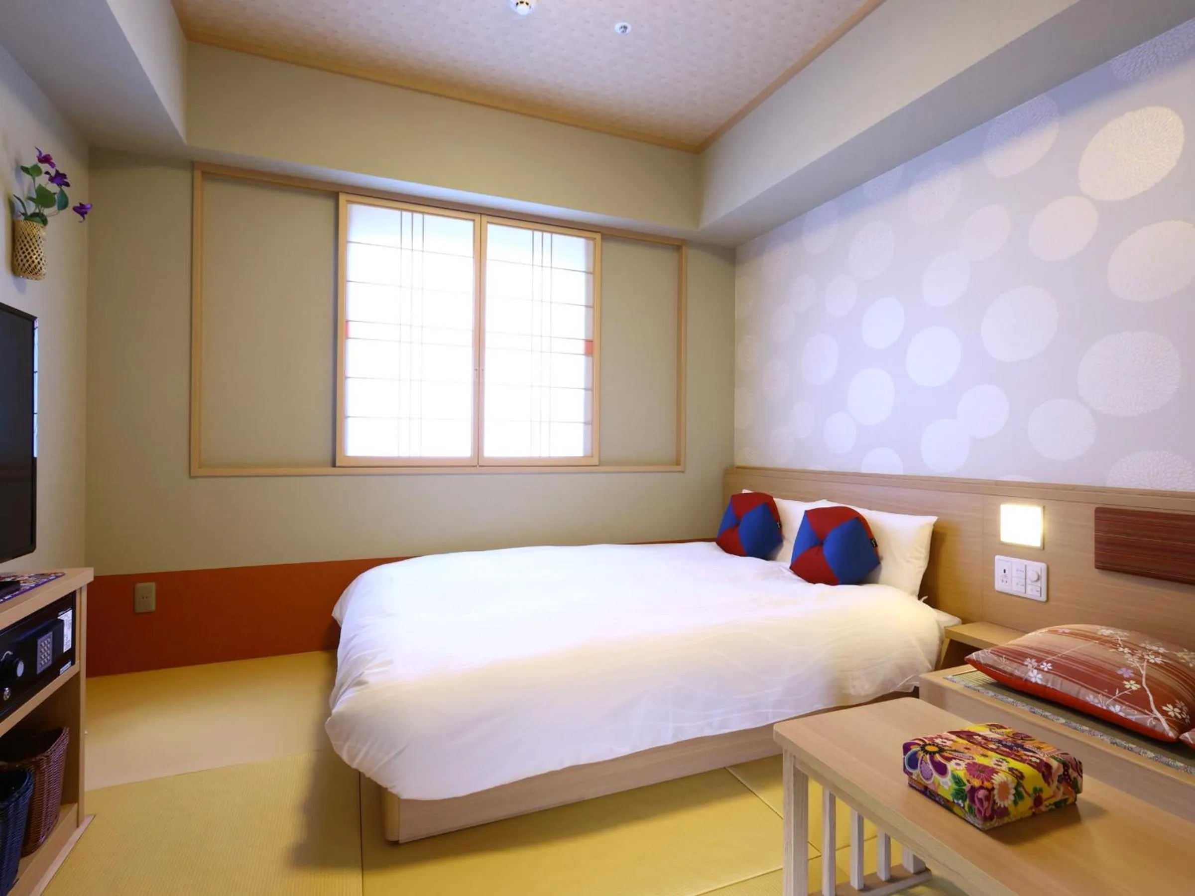 Bed in Onyado Nono Osaka Yodoyabashi