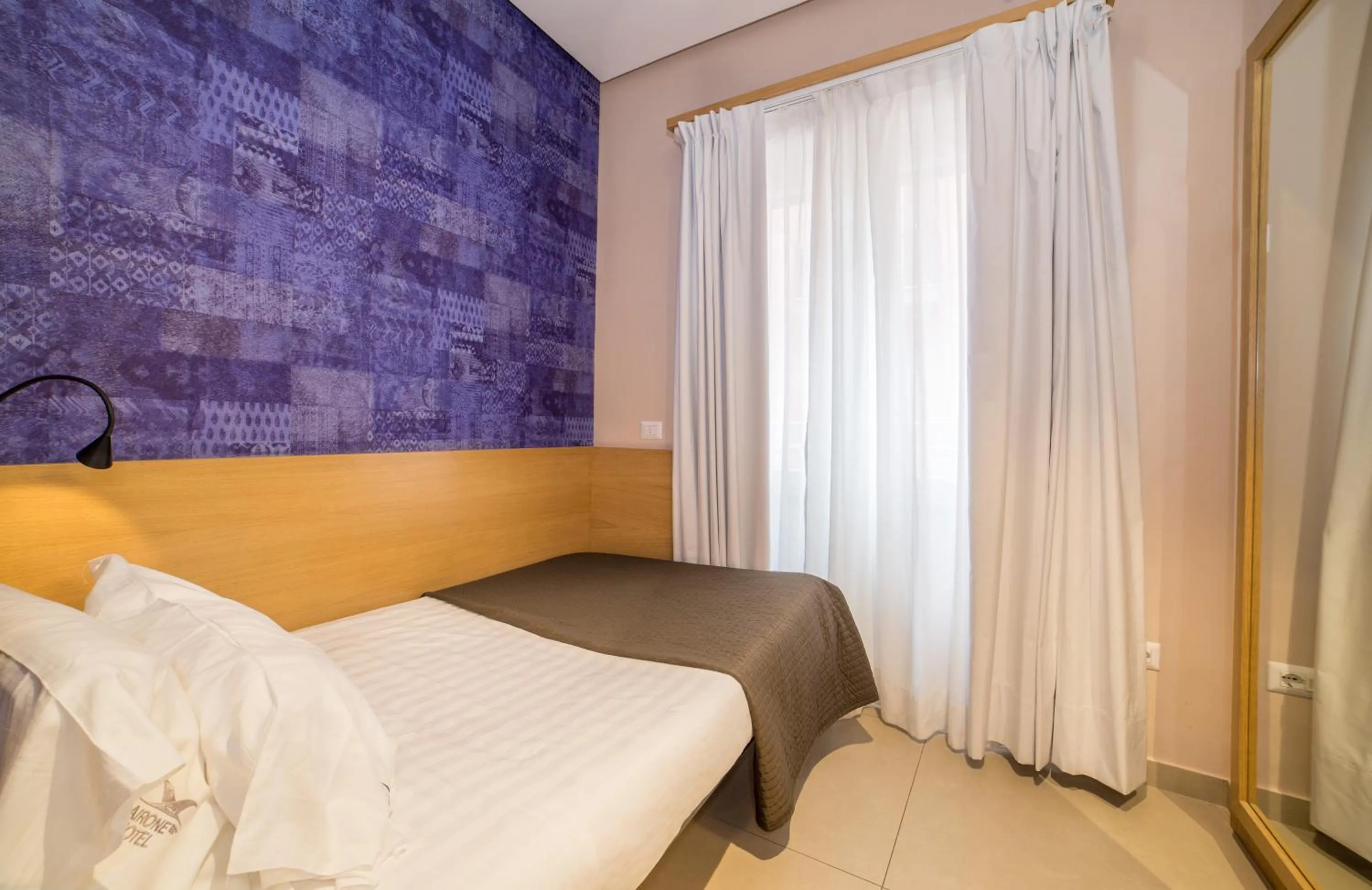 Bedroom, Bed in Airone Hotel