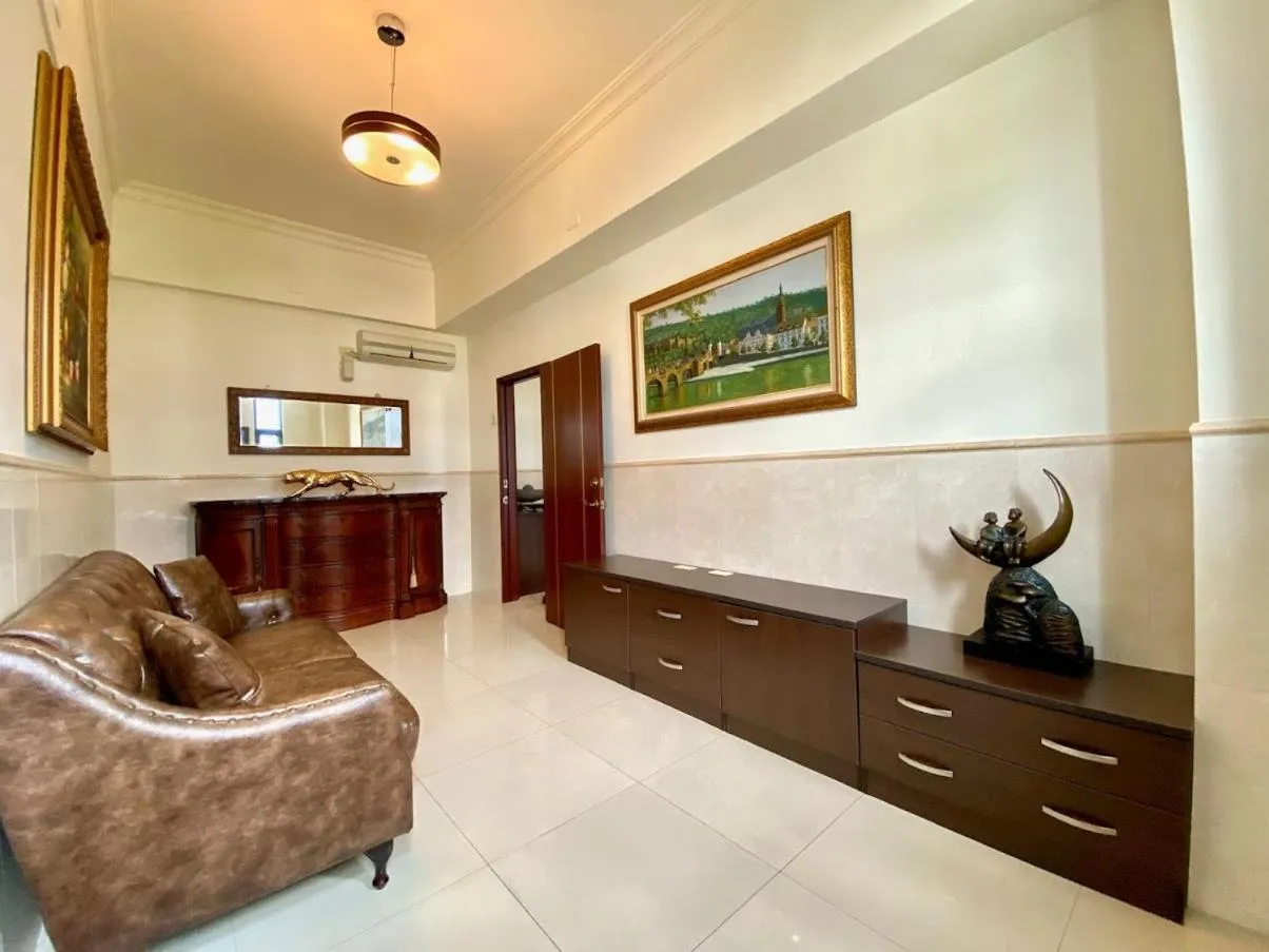 Ho Feng Private Hotel 電梯自助民宿