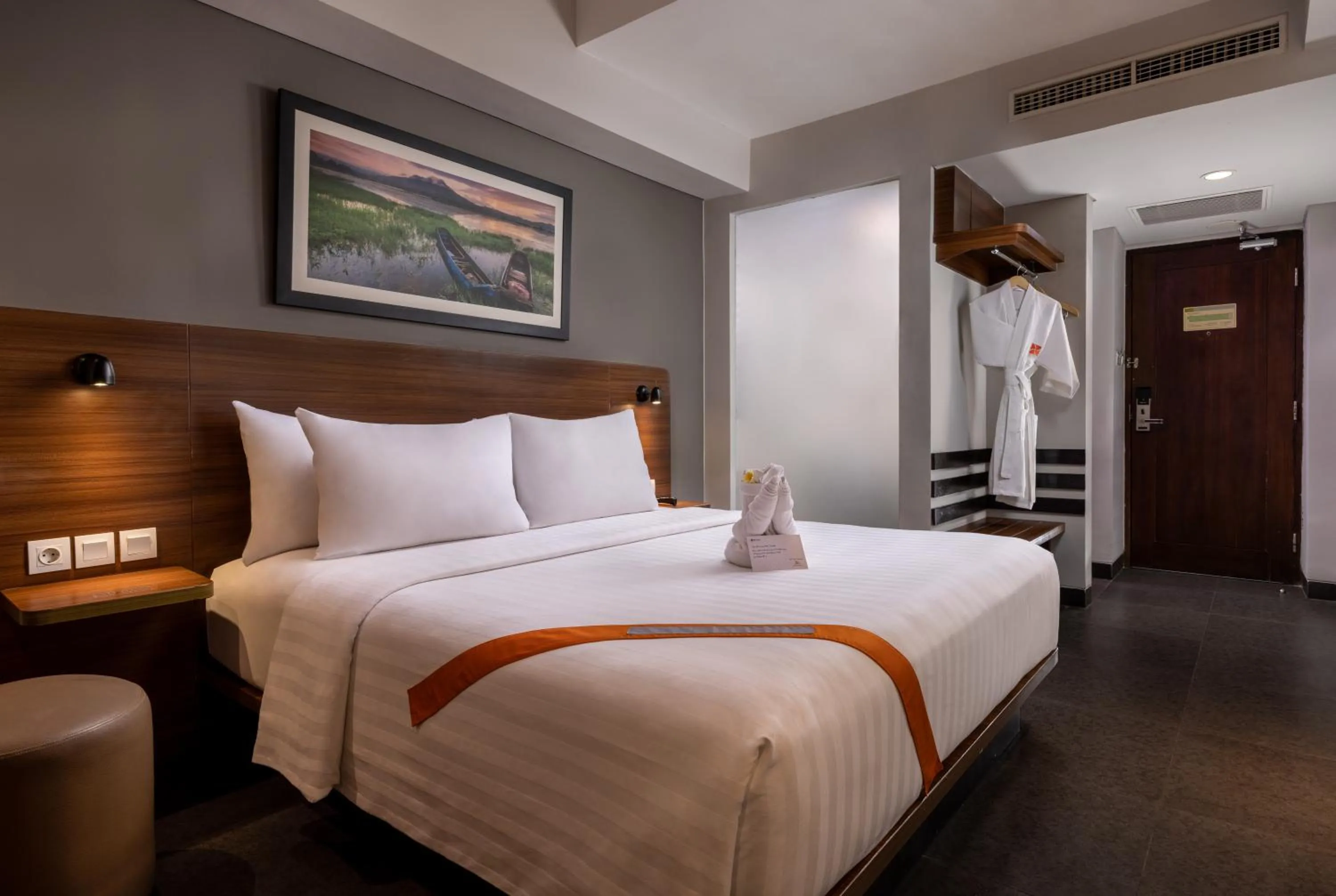 Bedroom, Bed in J4 Hotels Legian