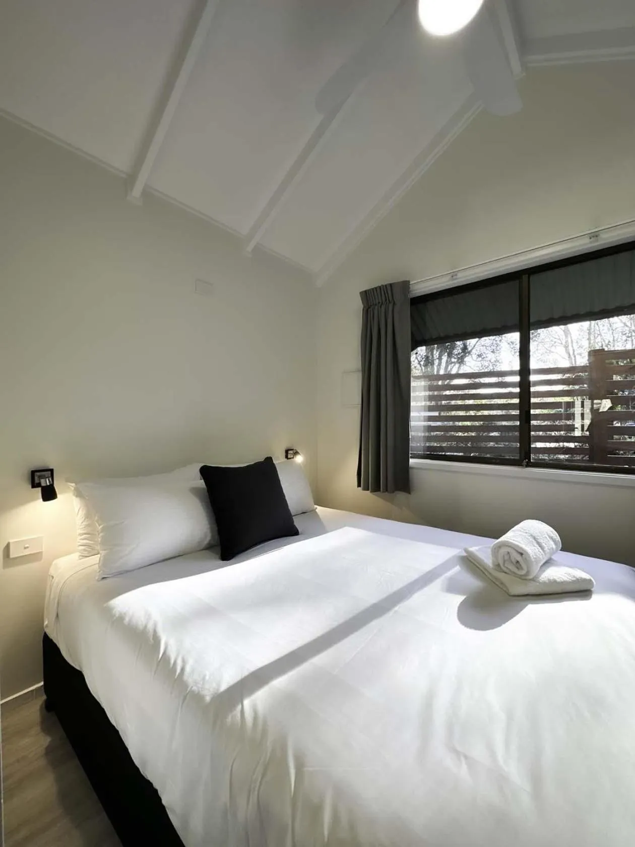 Bedroom, Bed in Ingenia Holidays Bonny Hills