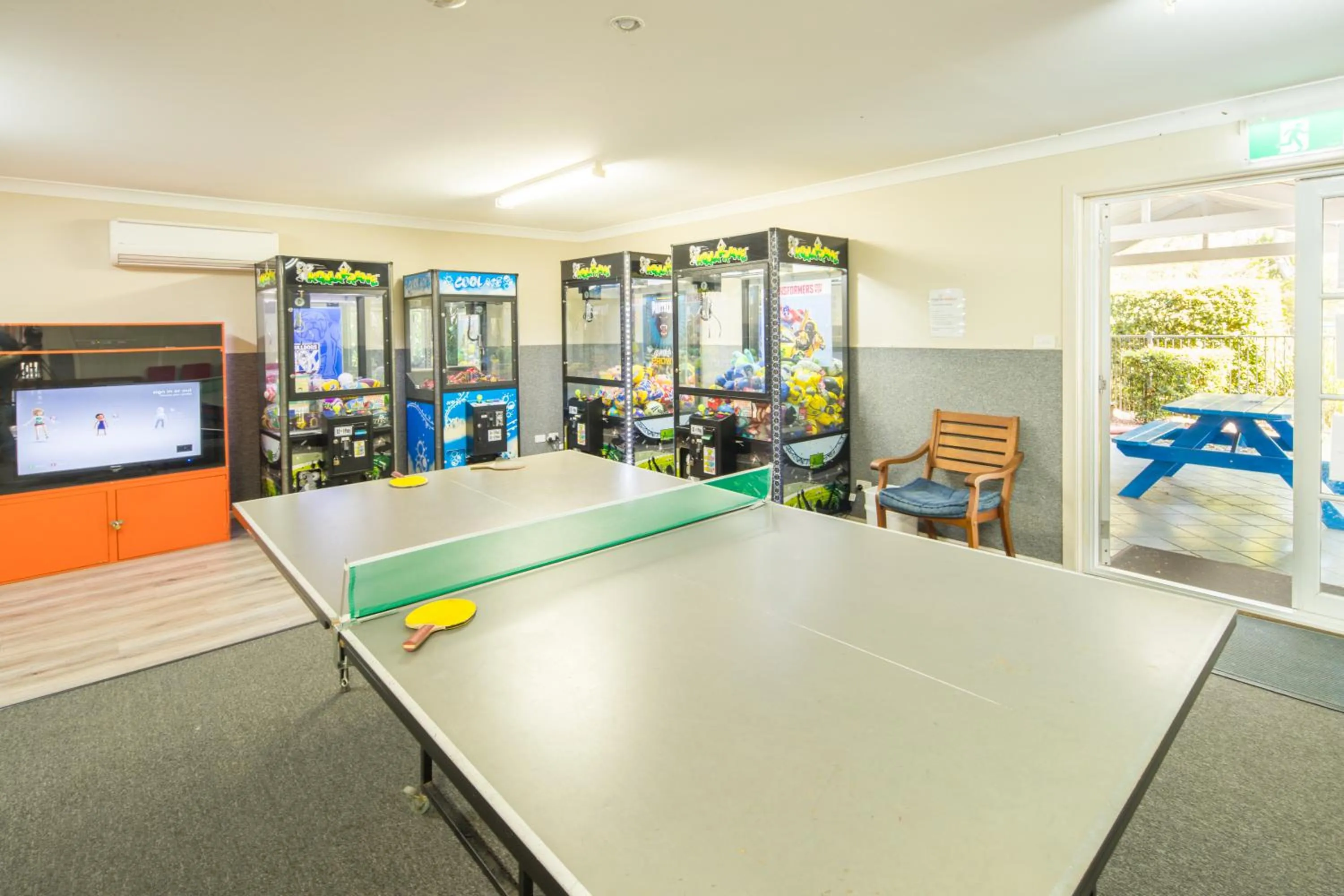 Table tennis in Ingenia Holidays Bonny Hills