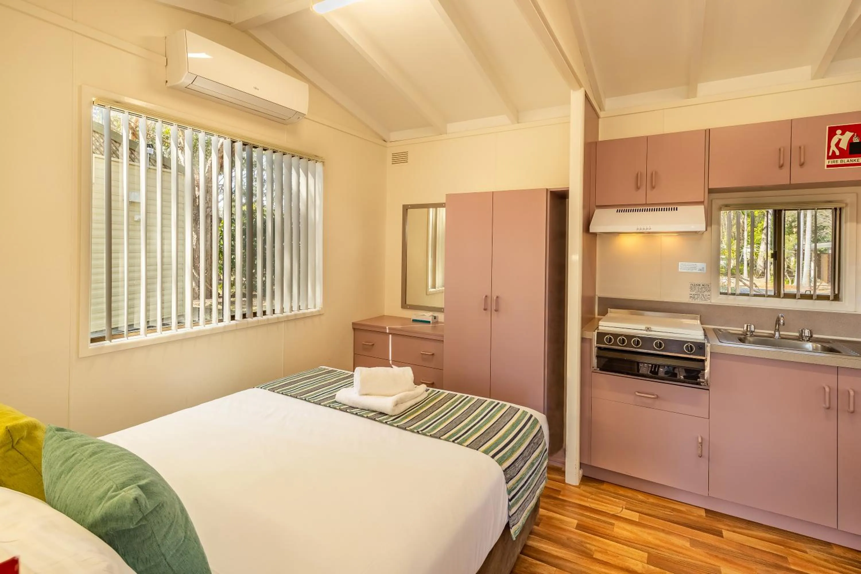 Bed in Ingenia Holidays Bonny Hills