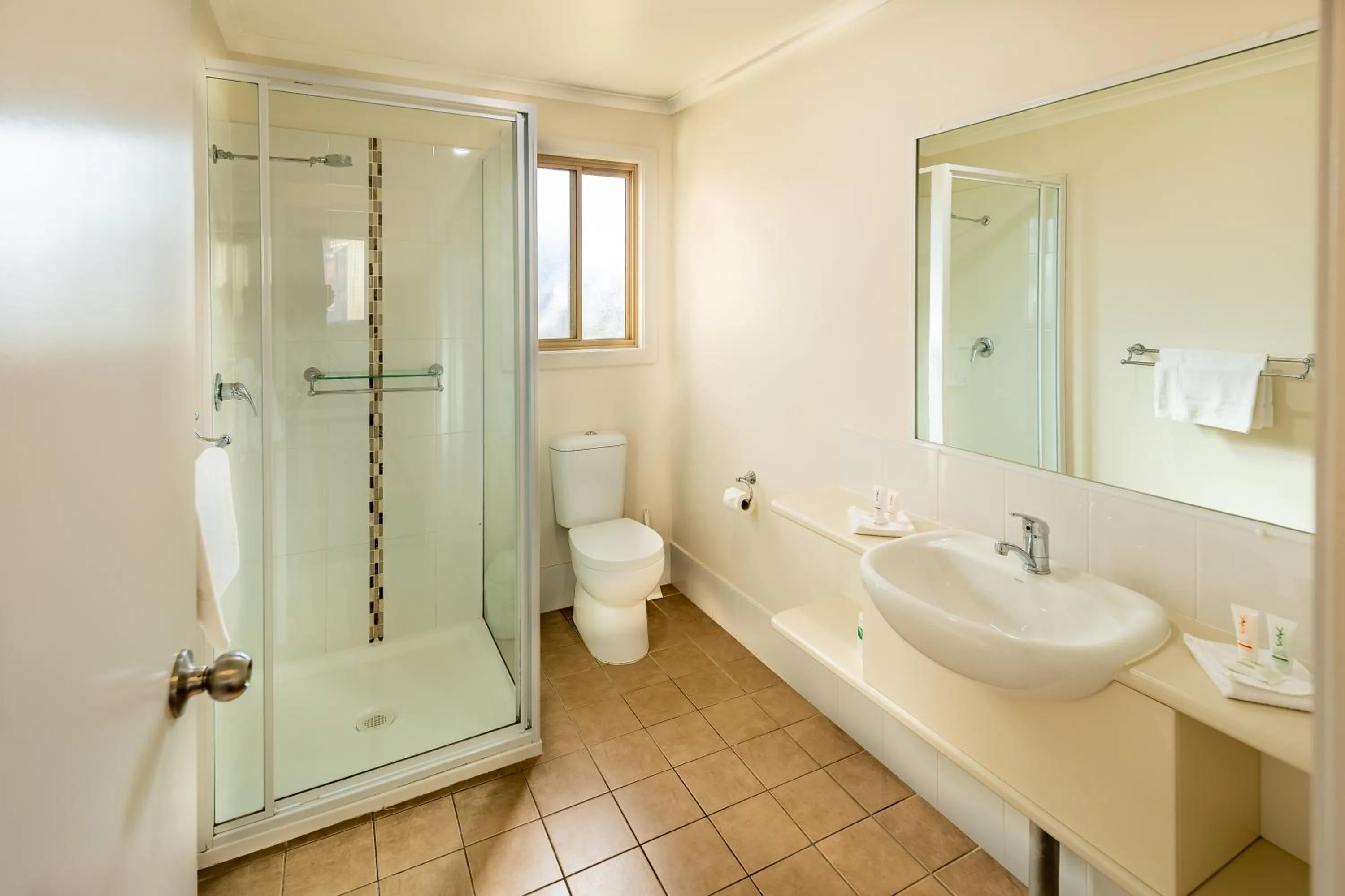 Bathroom in Ingenia Holidays Bonny Hills