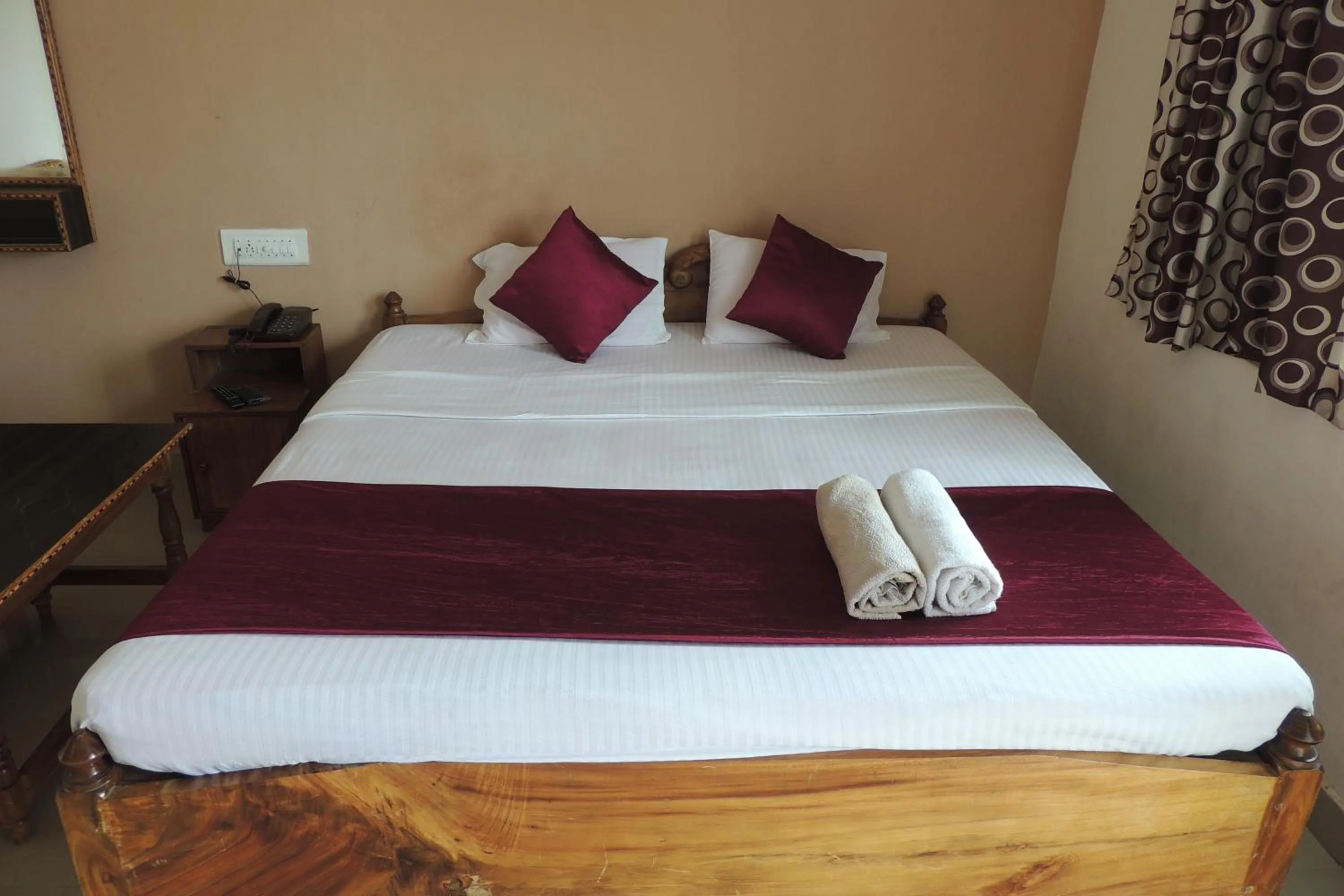 bunk bed, Bed in Surya Inn