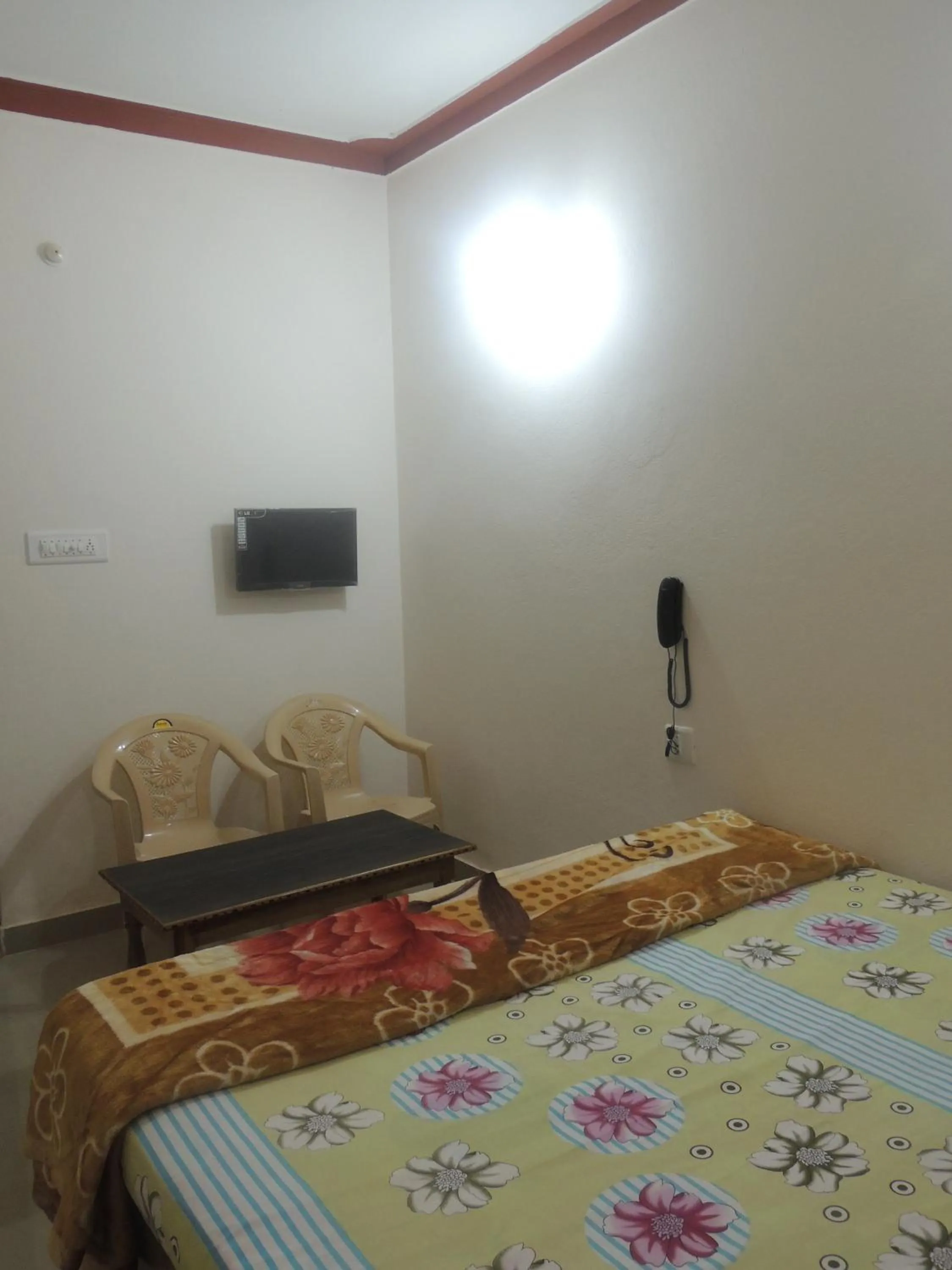 Bedroom, Bed in Surya Inn