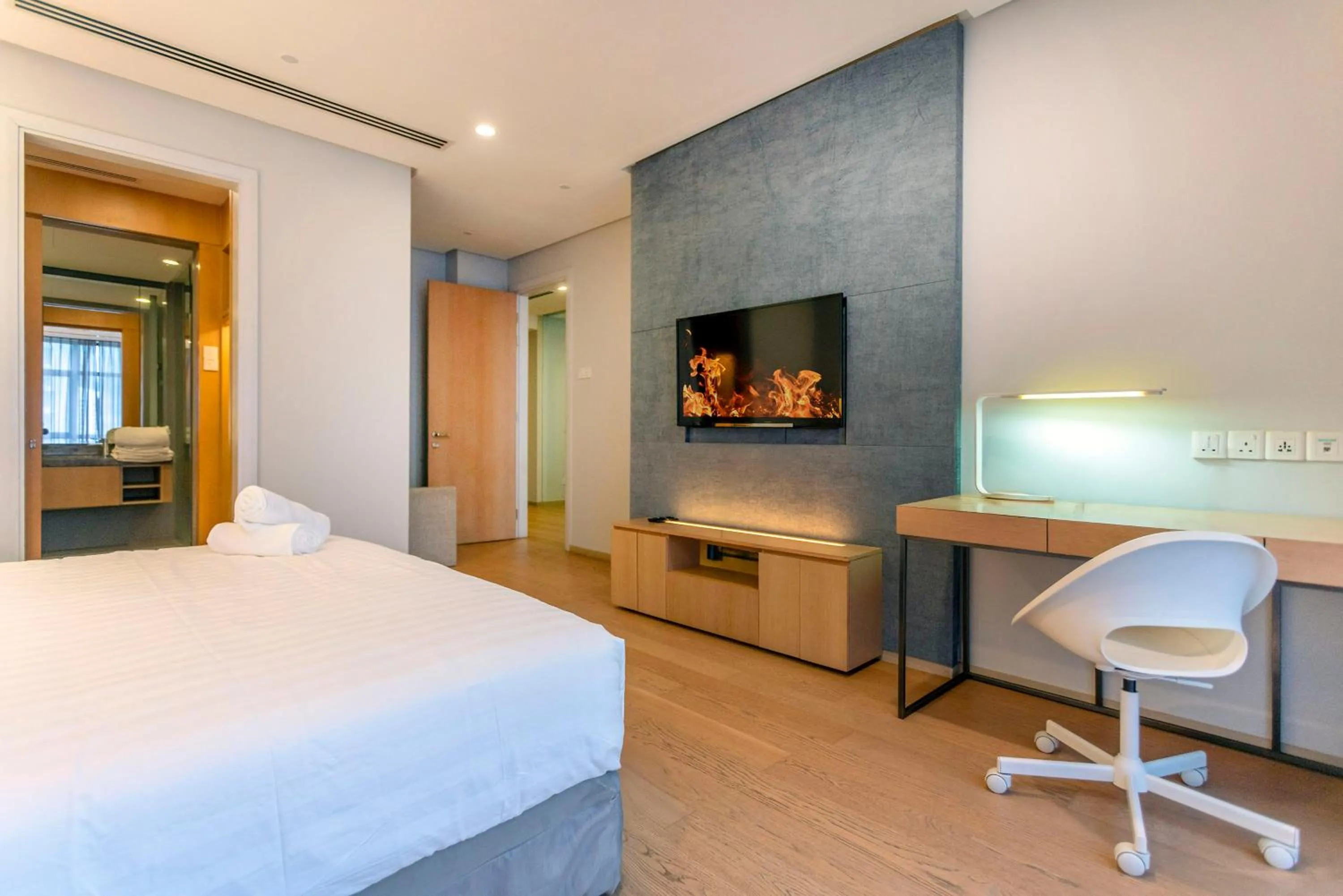 Bed in 188 Suites with Washer and Bathtub near KLCC Kula Lumpur