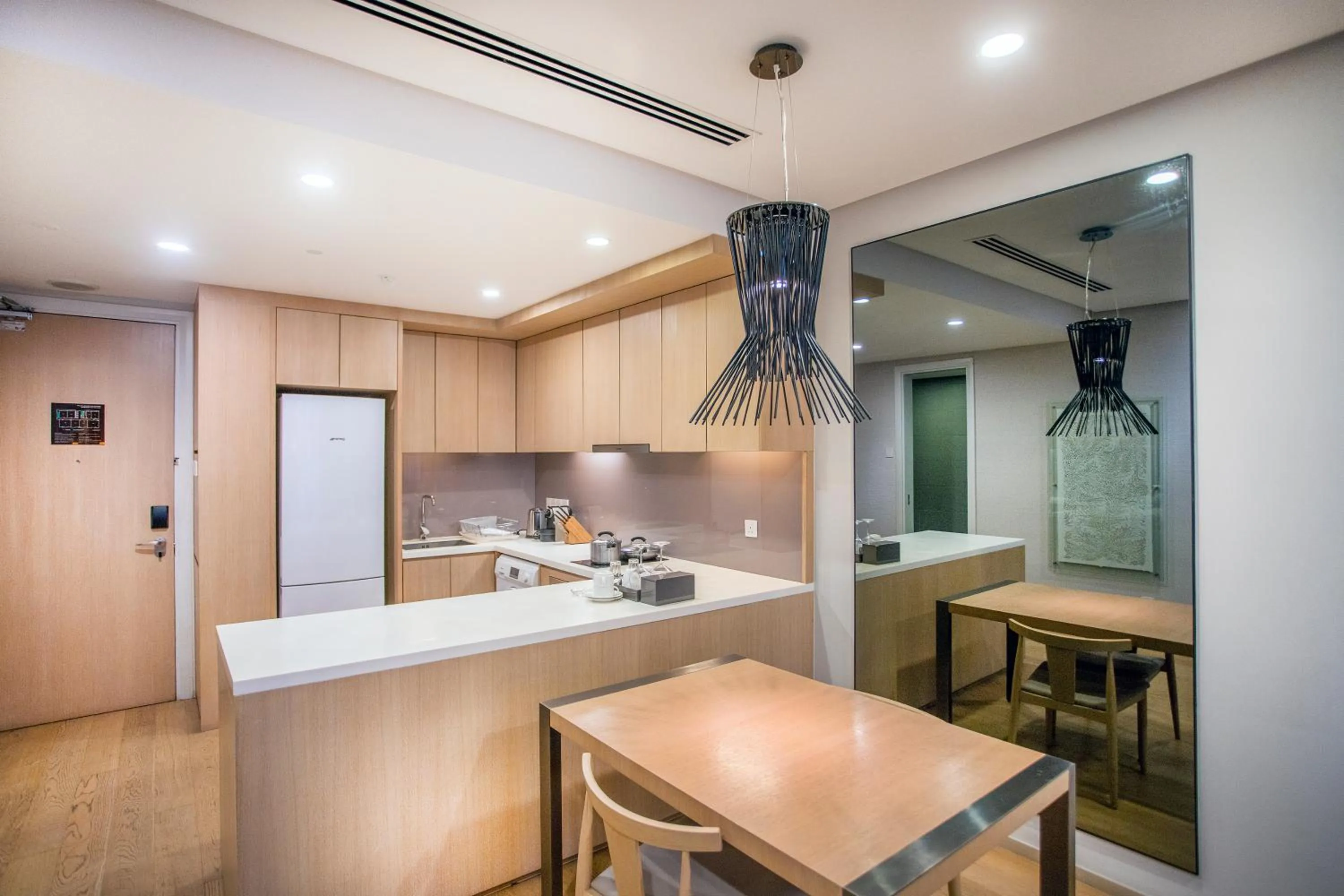 Coffee/tea facilities in 188 Suites with Washer and Bathtub near KLCC Kula Lumpur