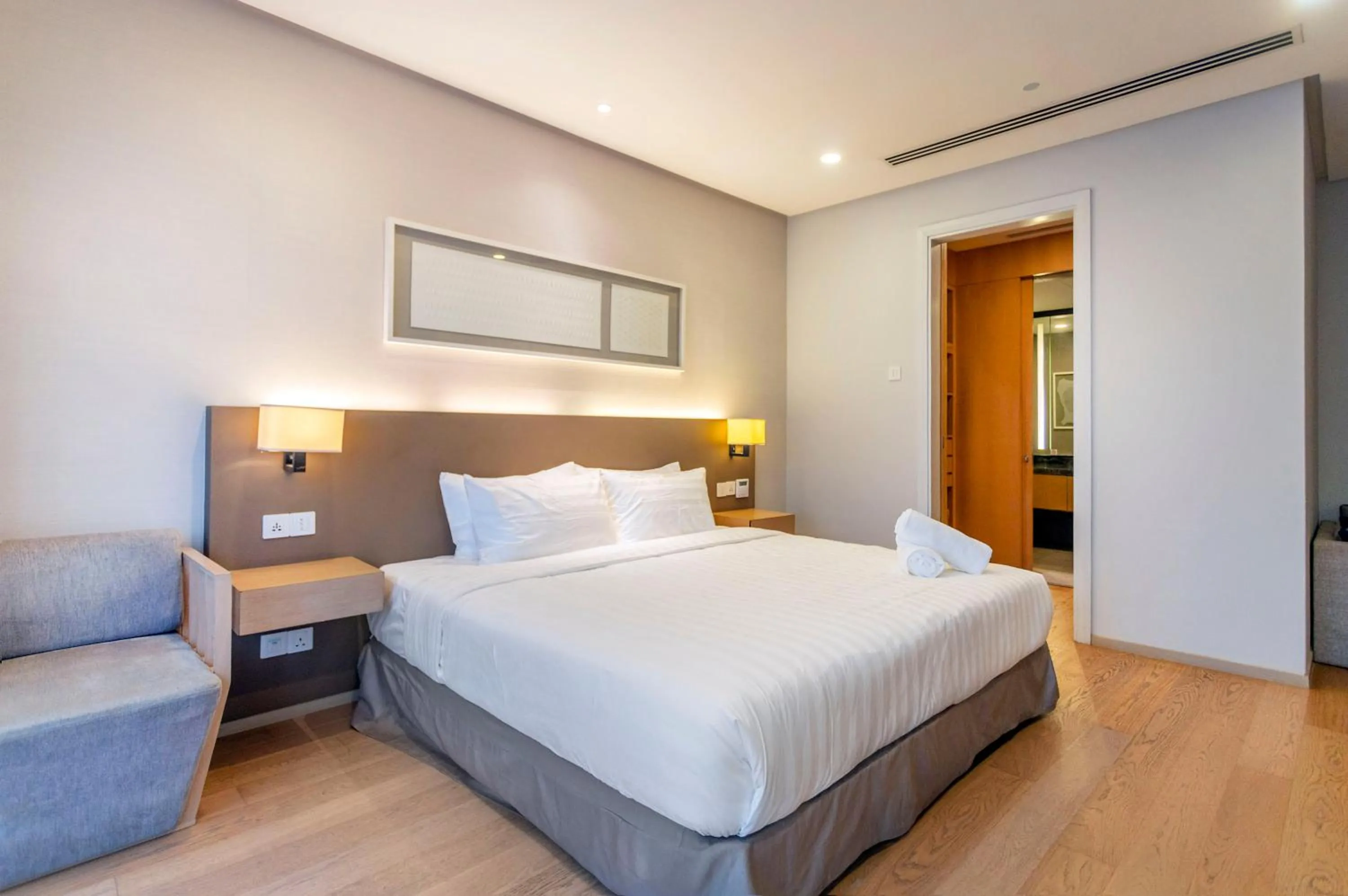 Bed in 188 Suites with Washer and Bathtub near KLCC Kula Lumpur