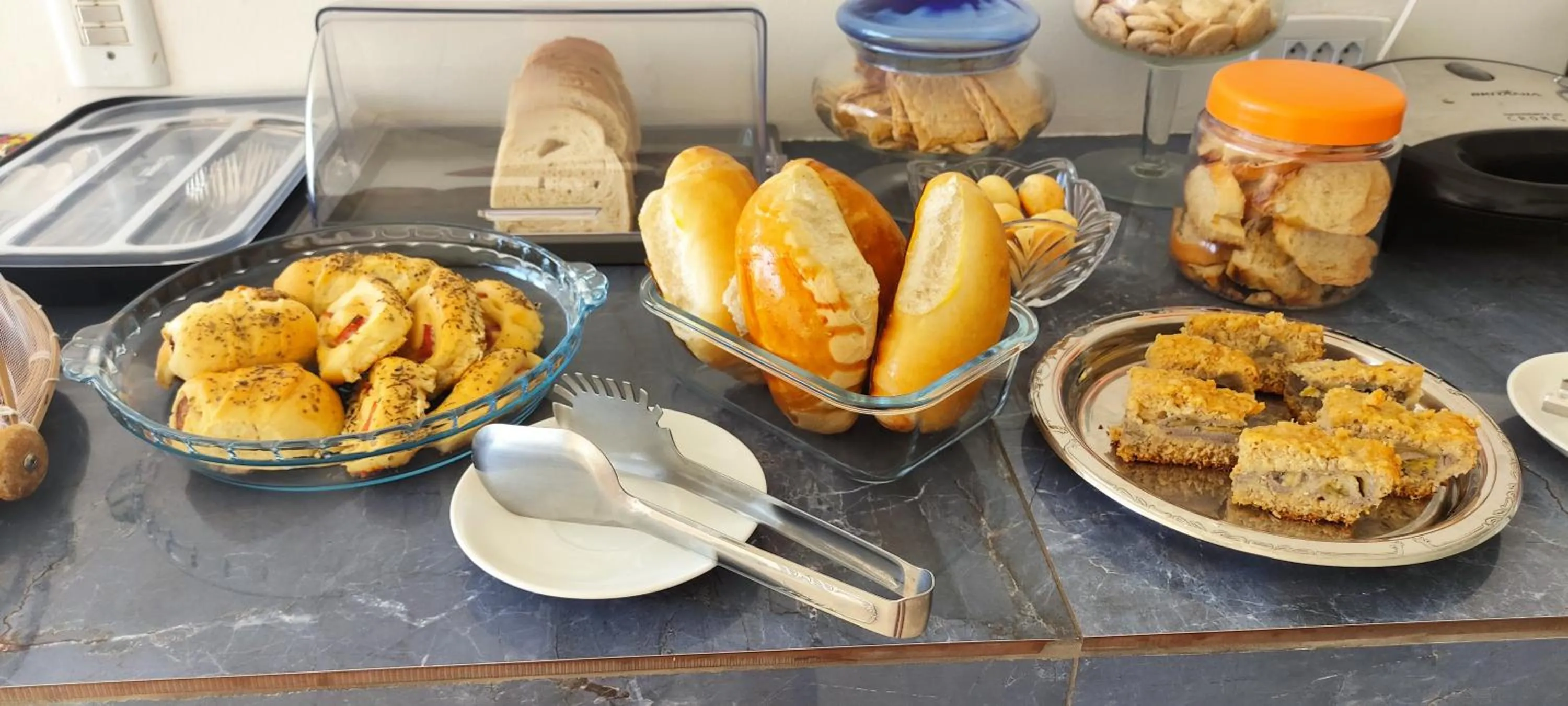 Breakfast in Dellas Pousada