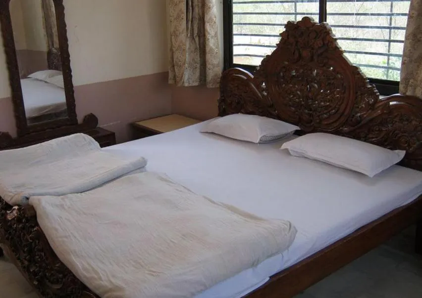 Bed in Nav Ratan Palace