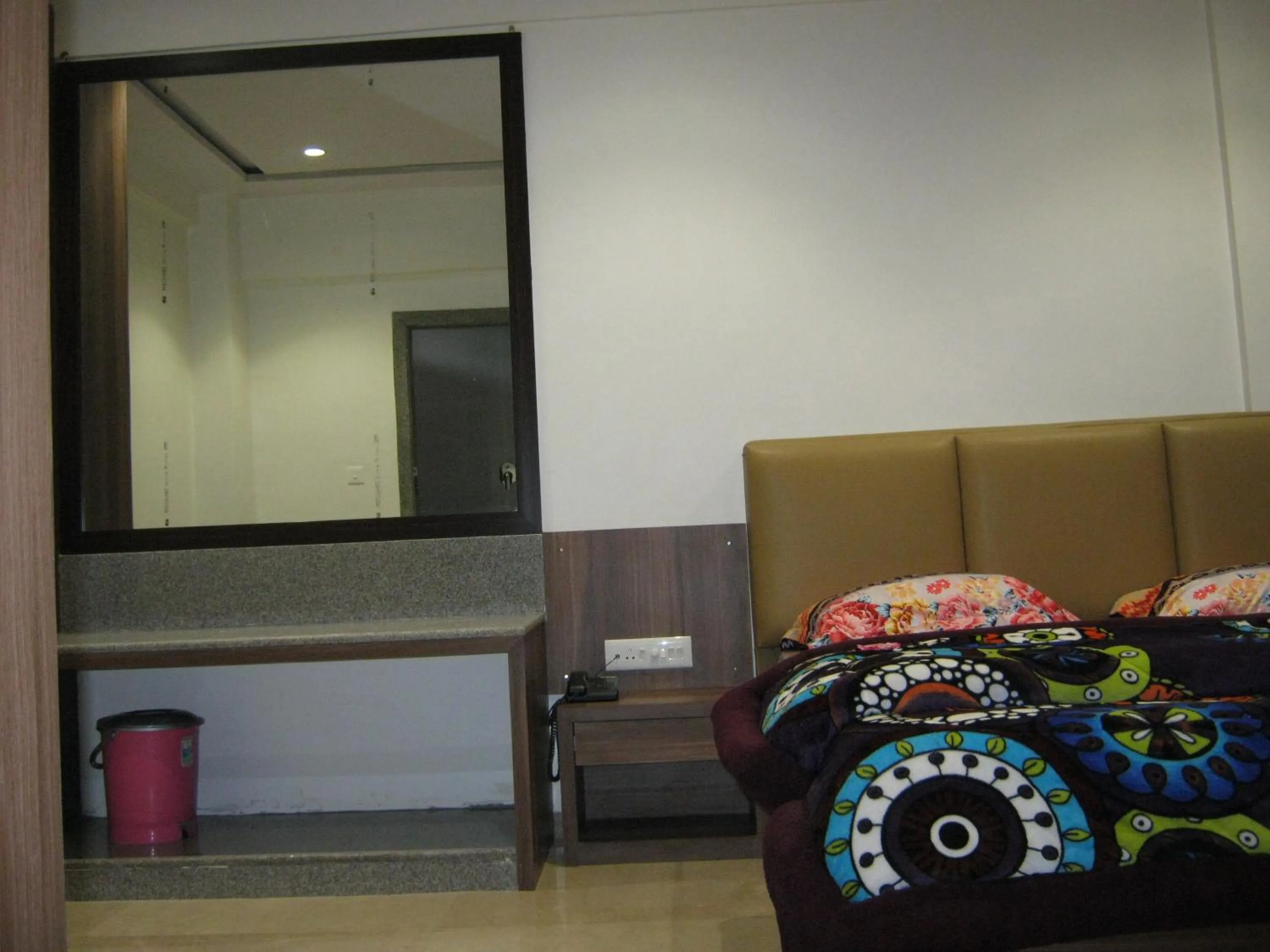 Bed in Nav Ratan Palace