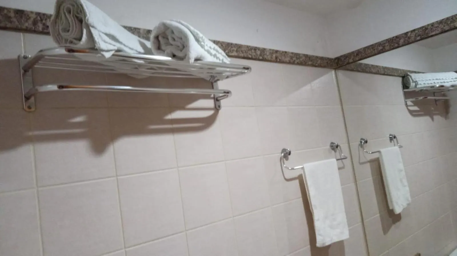 comfort hotel 413 anfitriã