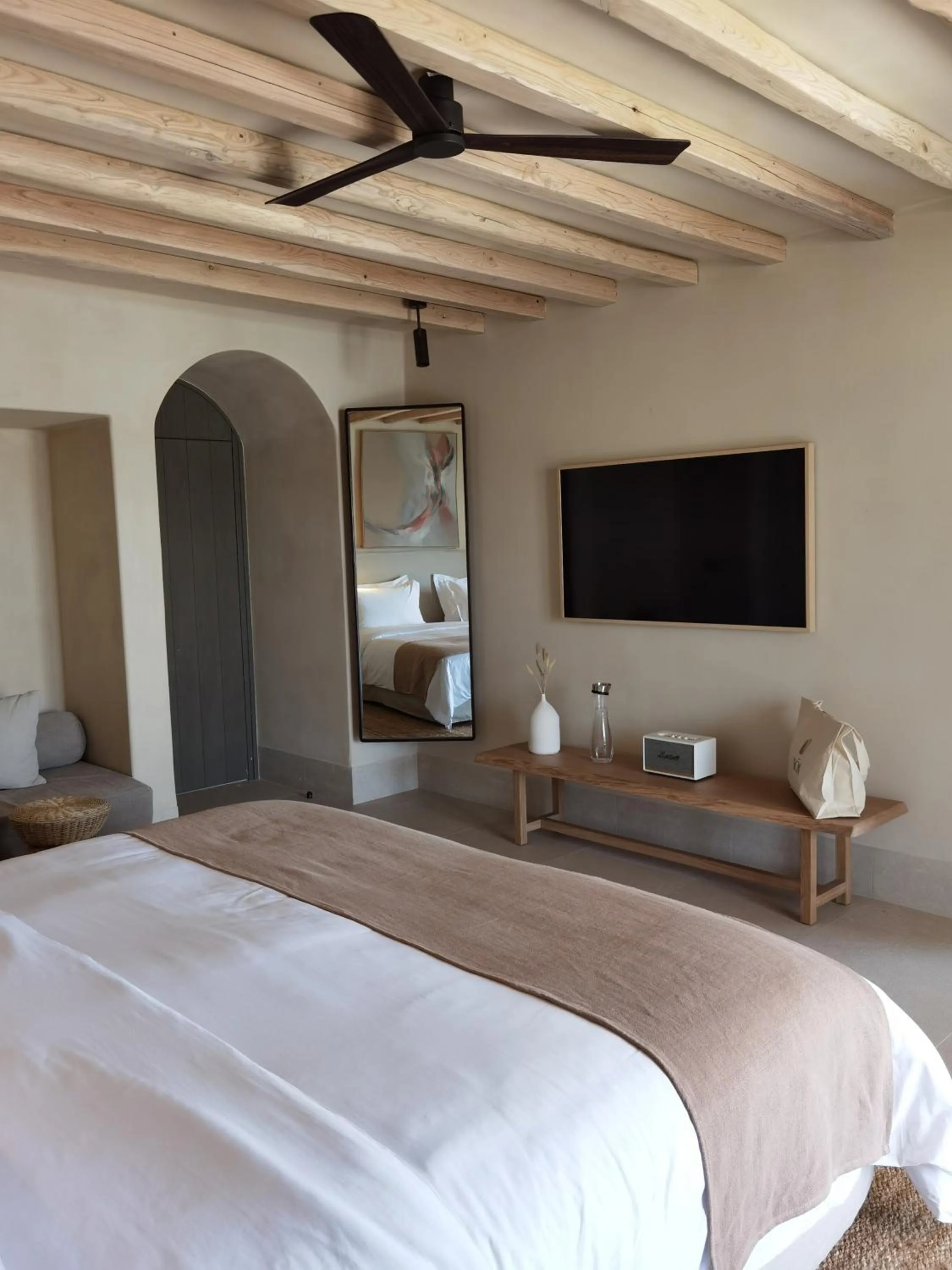 Bedroom, Bed in NOS Hotel & Villas