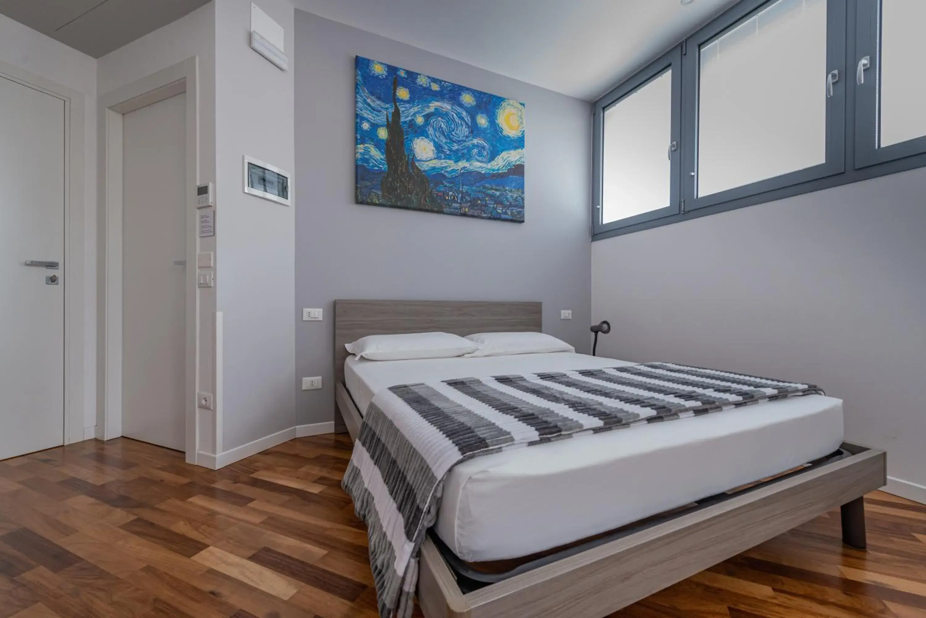 Double or Twin Room with Private Bathroom - single occupancy in Marconi House Double or Twin Room with Private Bathroom - single occupancy in Marconi House