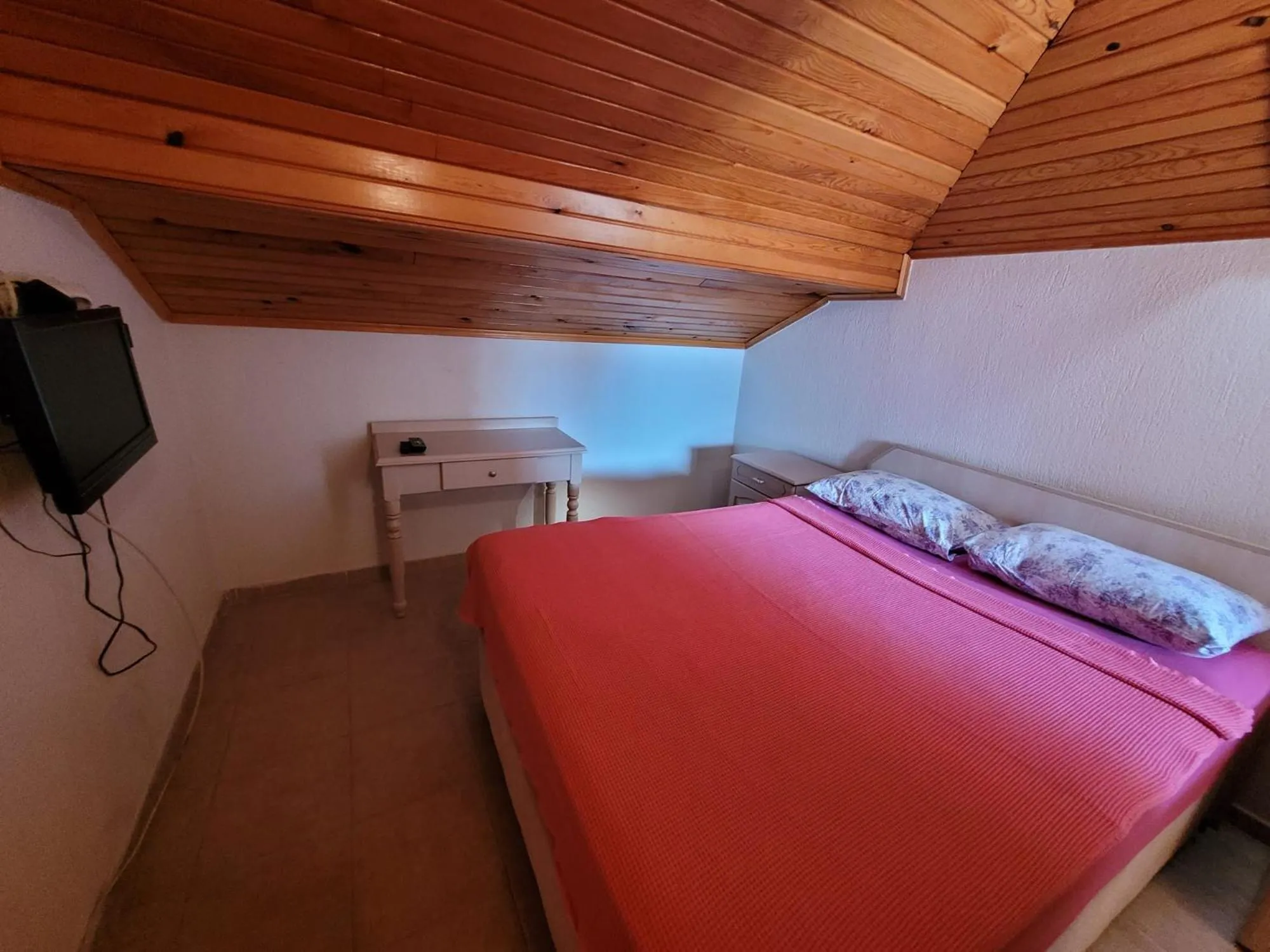 Bed in Cetin Pansiyon