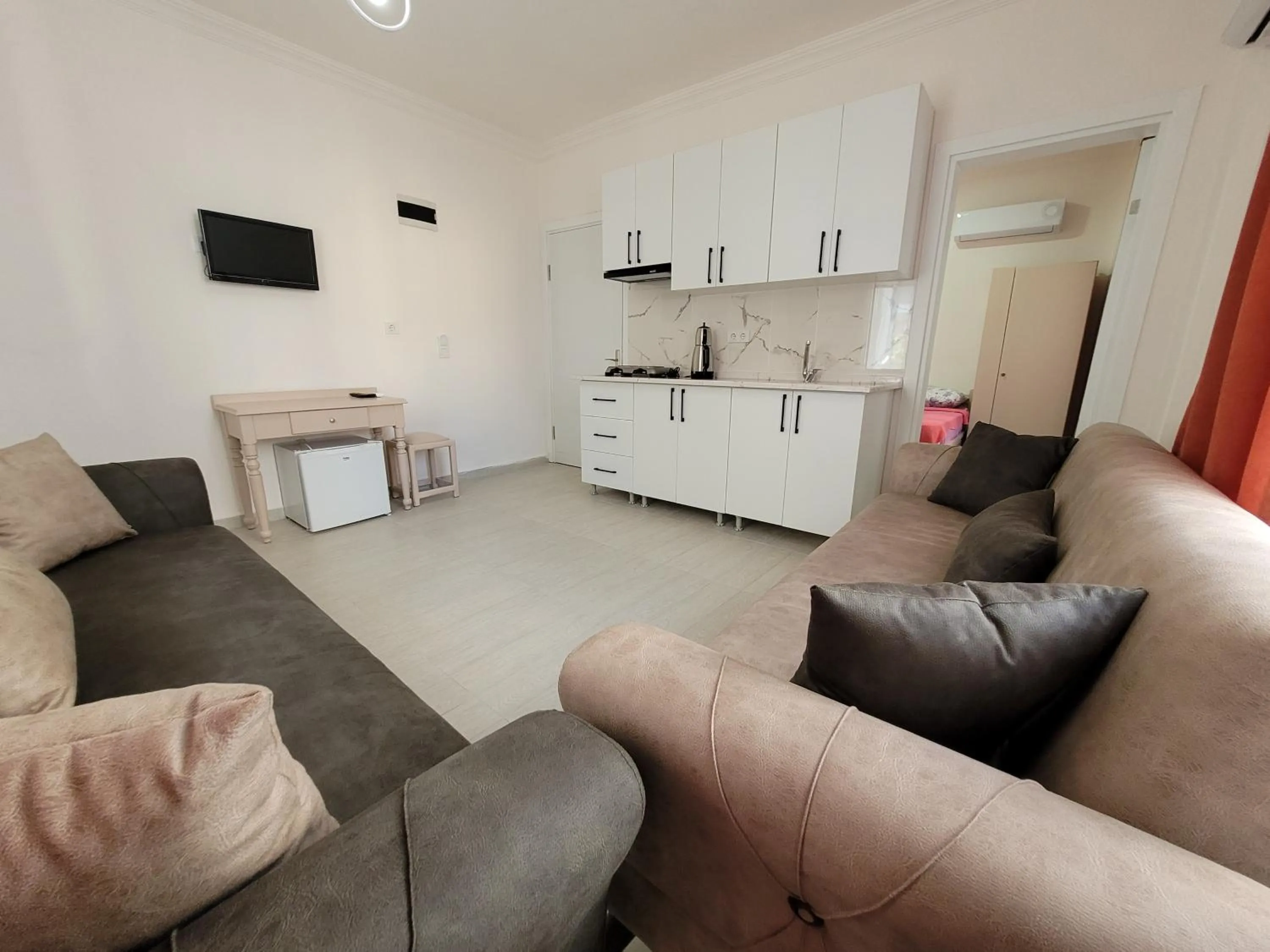 Living room in Cetin Pansiyon