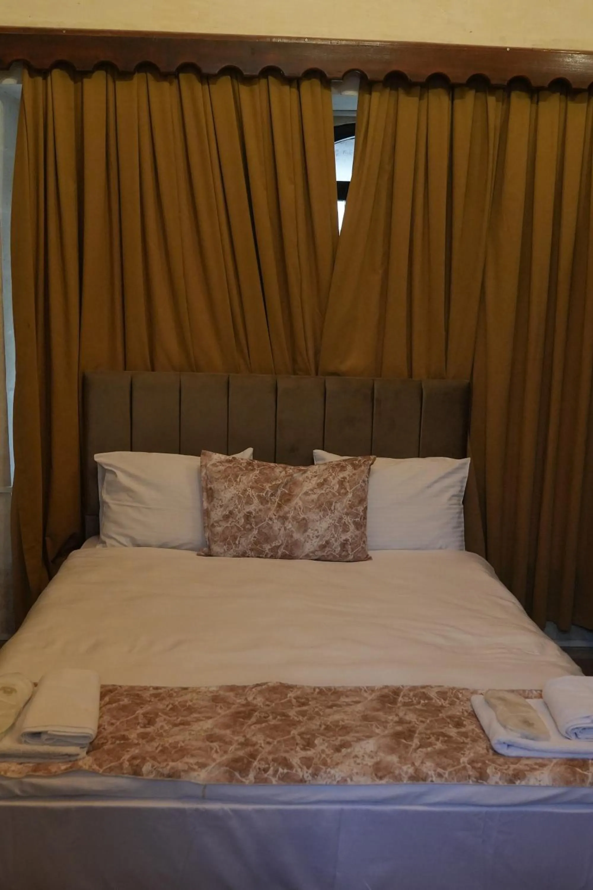 Bed in JOSELİN HOTEL