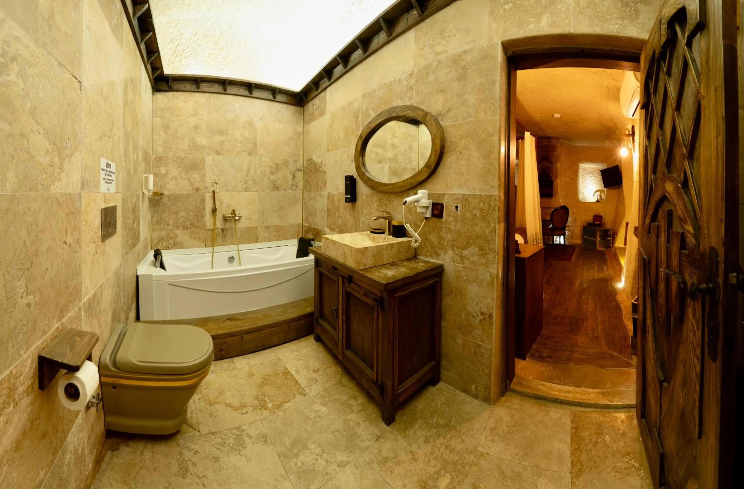 Bath in Wish Cappadocia Love